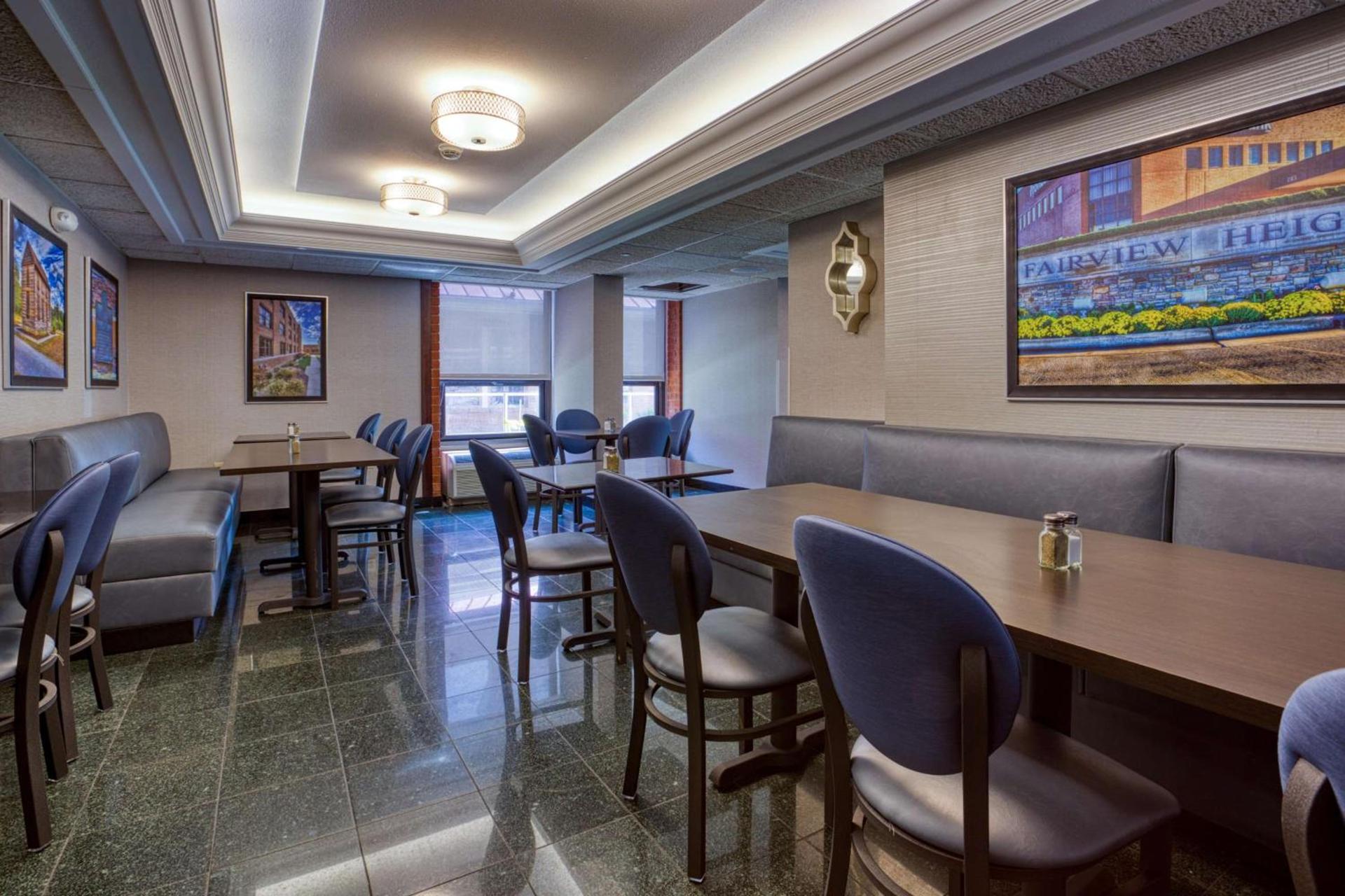 Drury Inn & Suites St. Louis - Fairview Heights photo 6