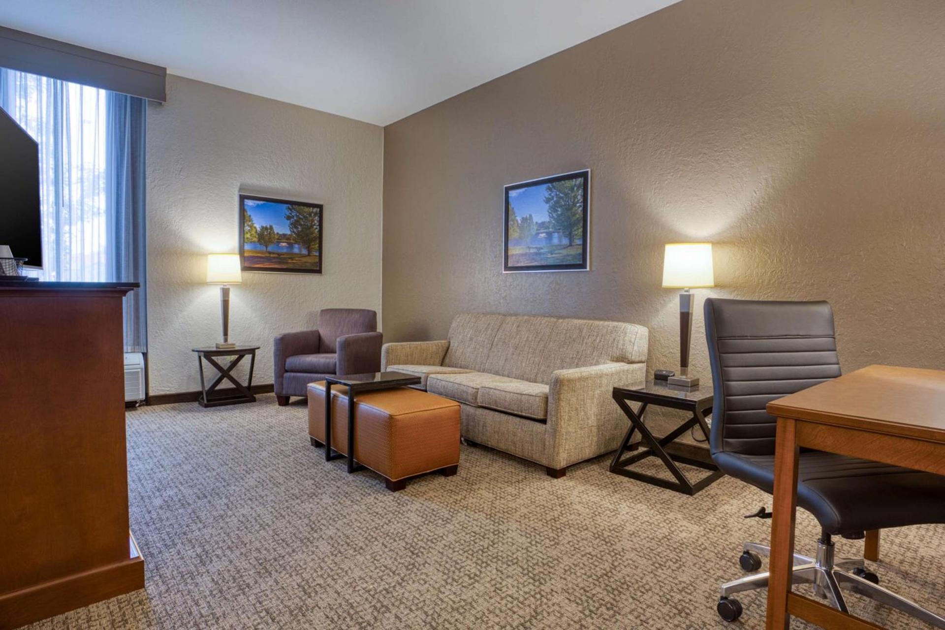 Drury Inn & Suites St. Louis - Fairview Heights photo 23