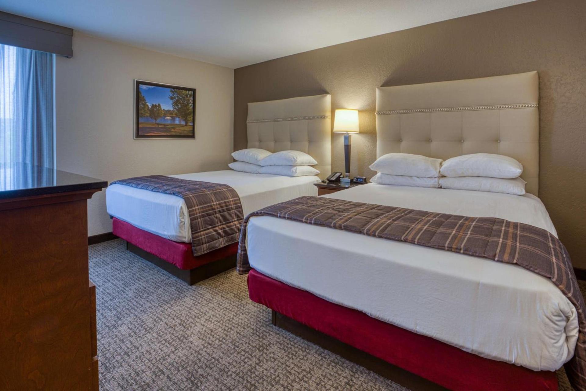 Drury Inn & Suites St. Louis - Fairview Heights photo 26