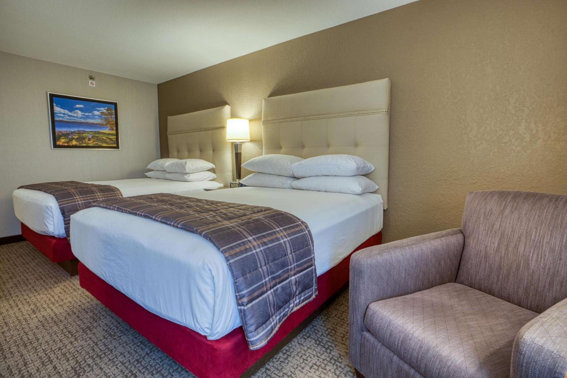 Drury Inn & Suites St. Louis - Fairview Heights photo 28