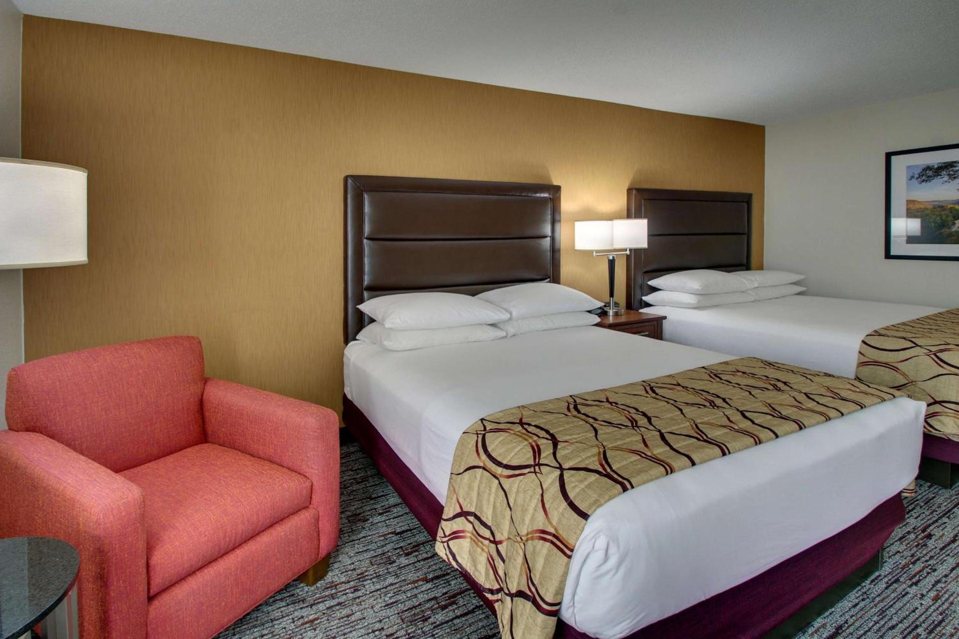 Drury Inn & Suites Bowling Green photo 31