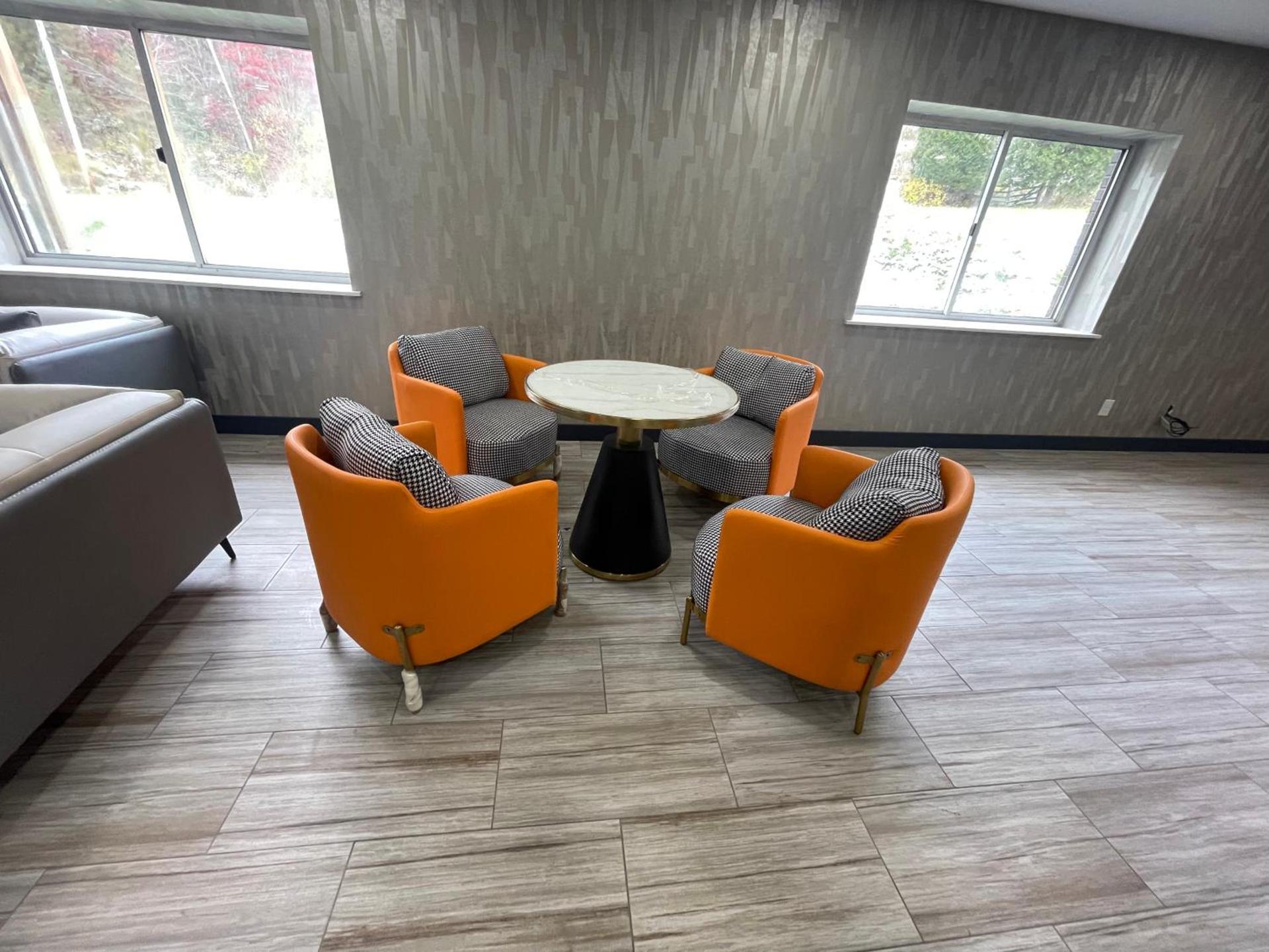 Luxor Inn & Suites, a Travelodge by Wyndham photo 31