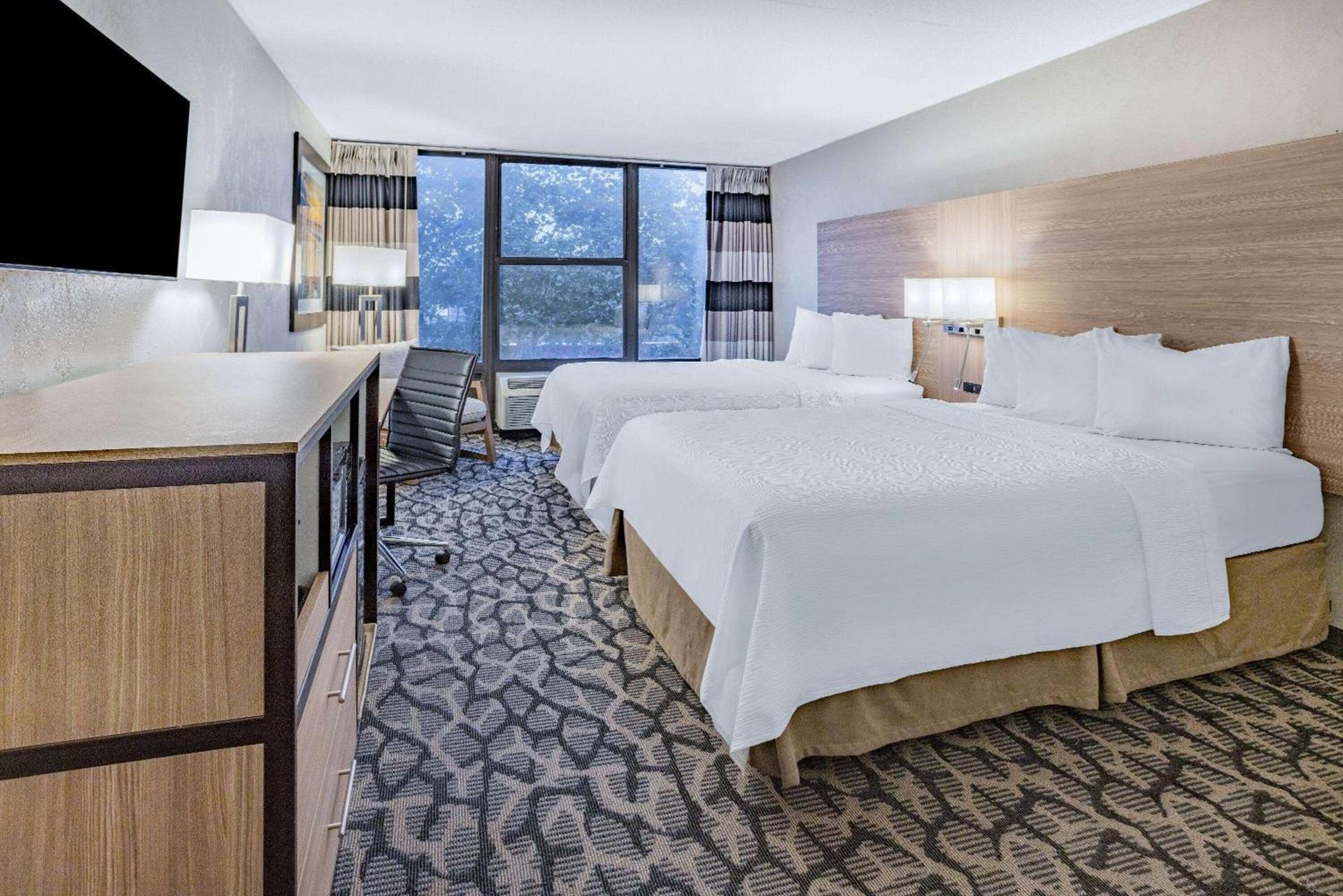 Ramada by Wyndham West Atlantic City photo 15