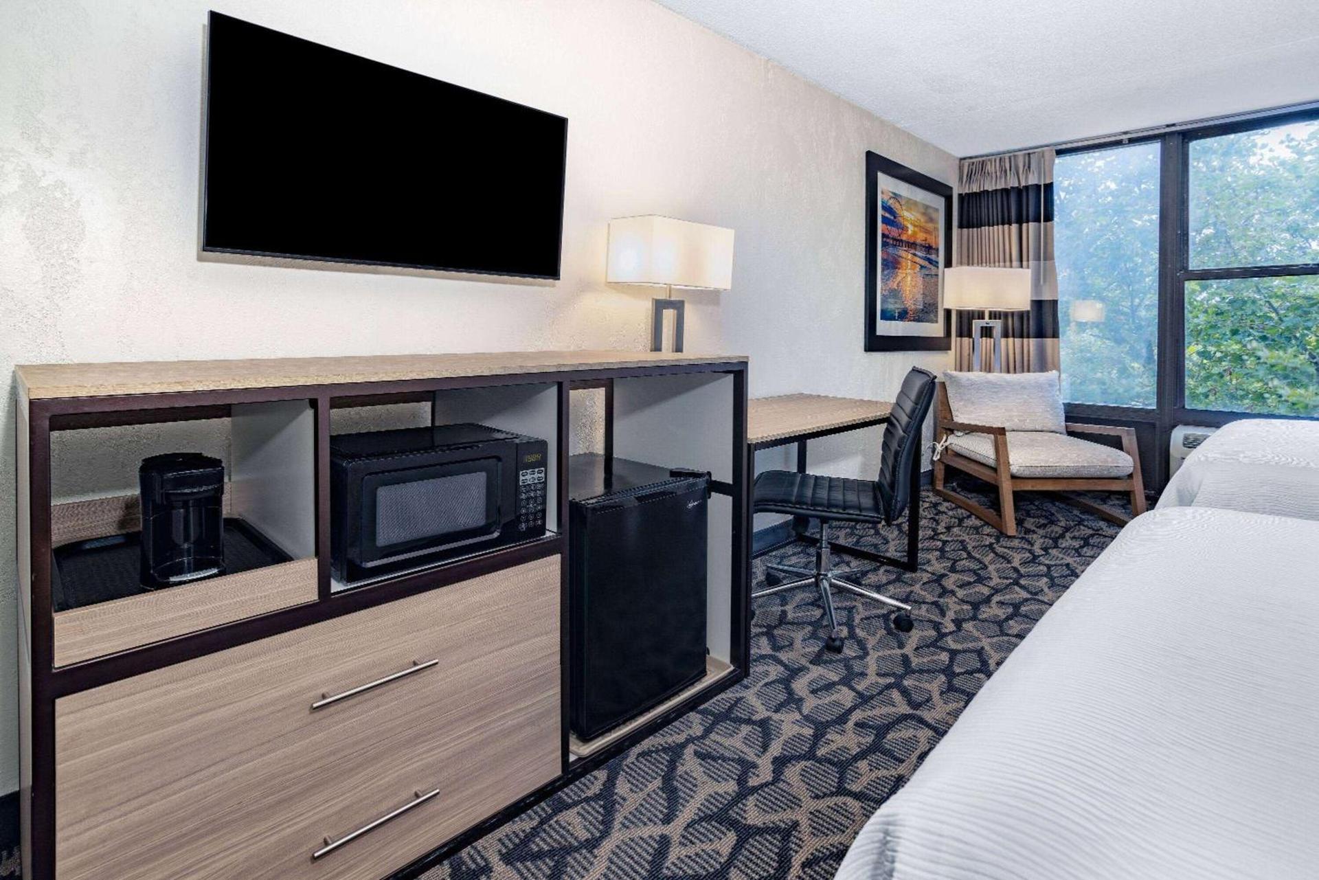 Ramada by Wyndham West Atlantic City photo 17