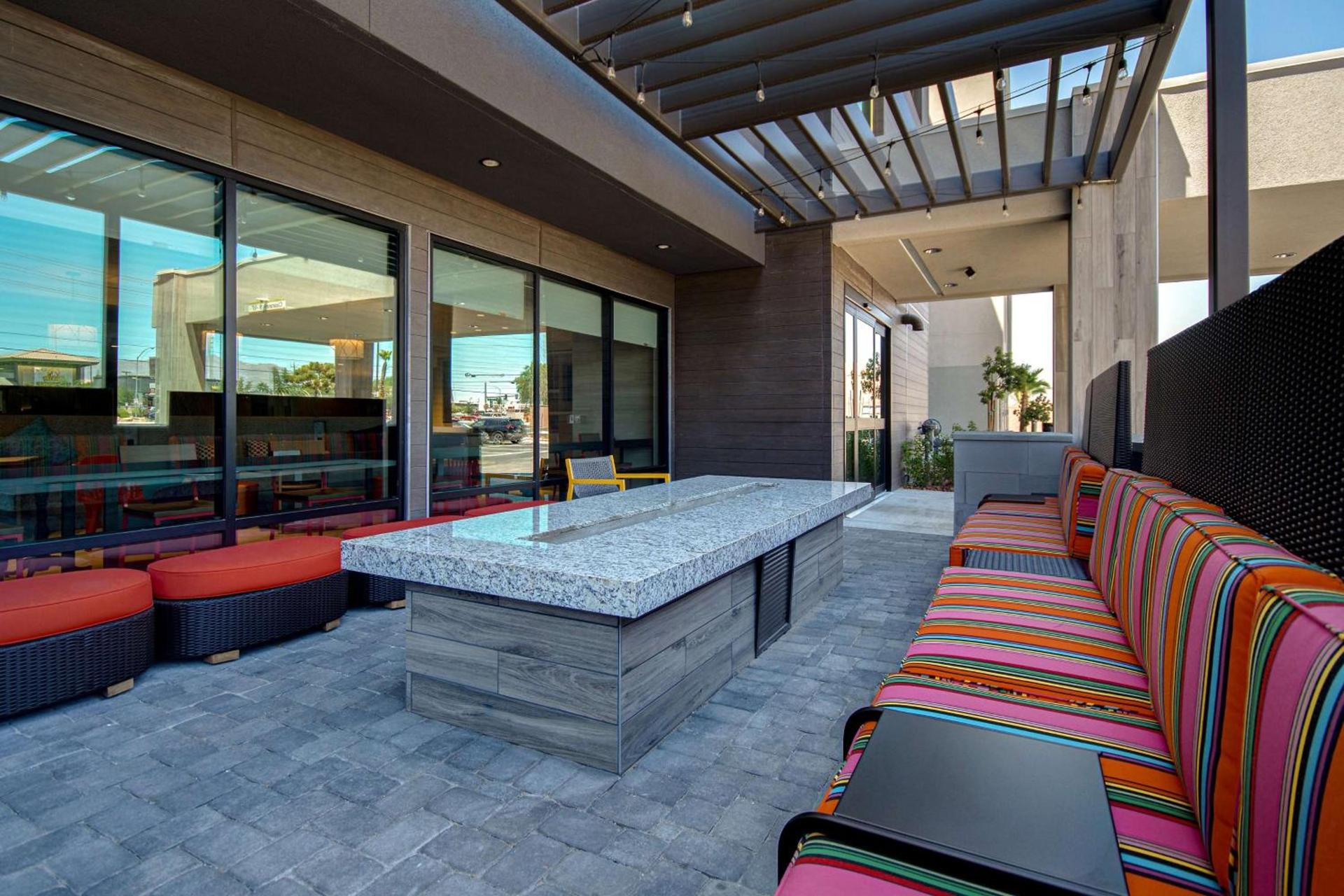 Home2 Suites By Hilton Las Vegas North photo 4
