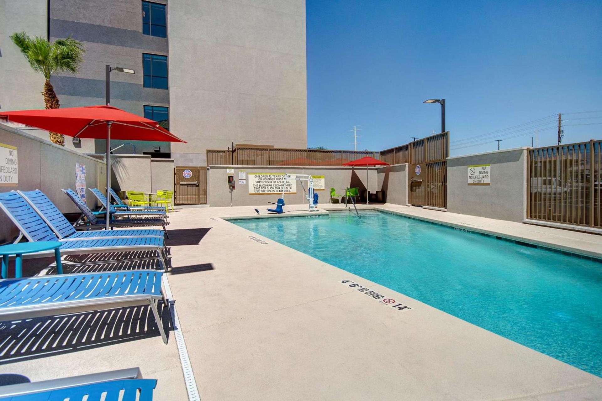 Home2 Suites By Hilton Las Vegas North photo 14