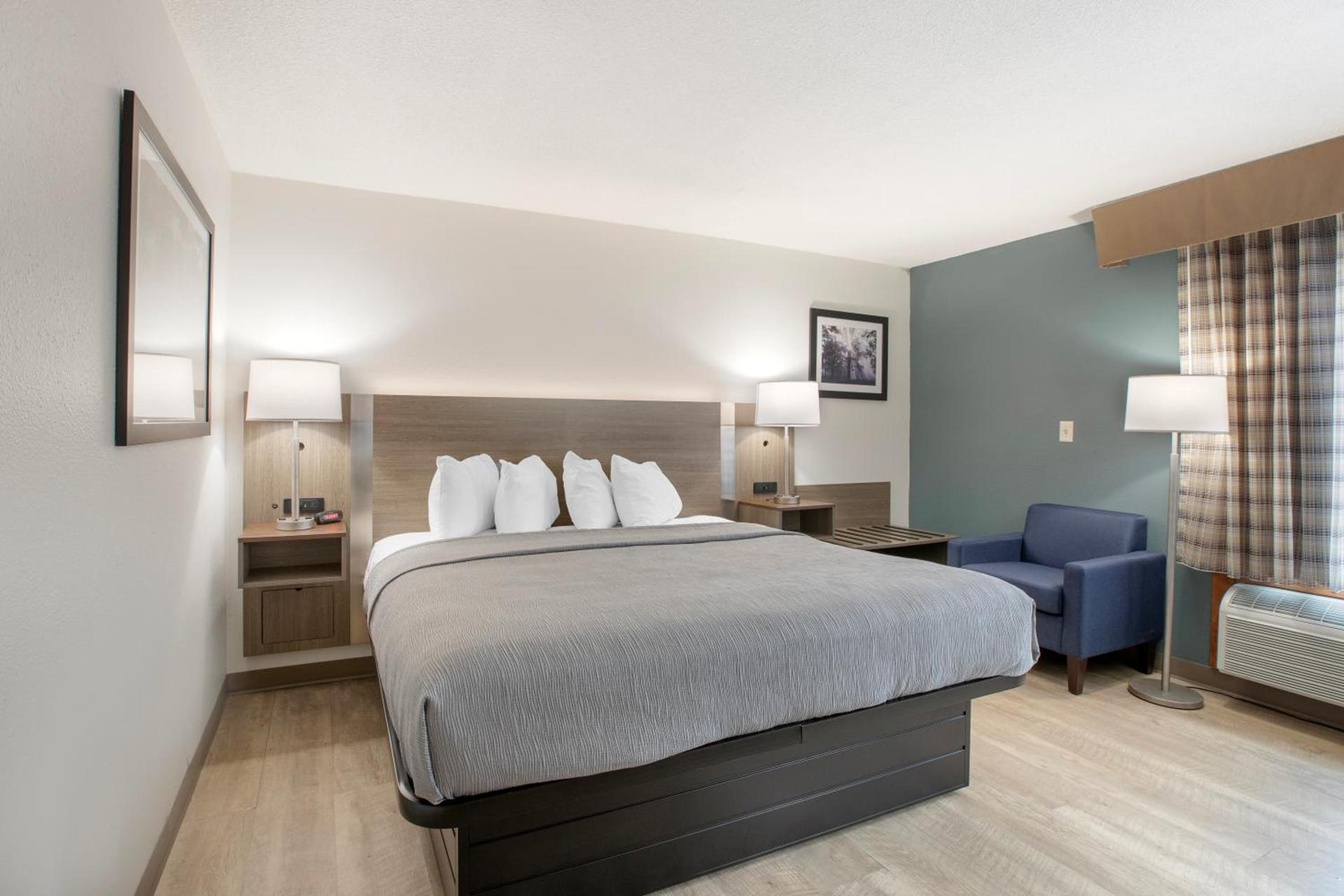 Quality Inn Newton at I-80 photo 44