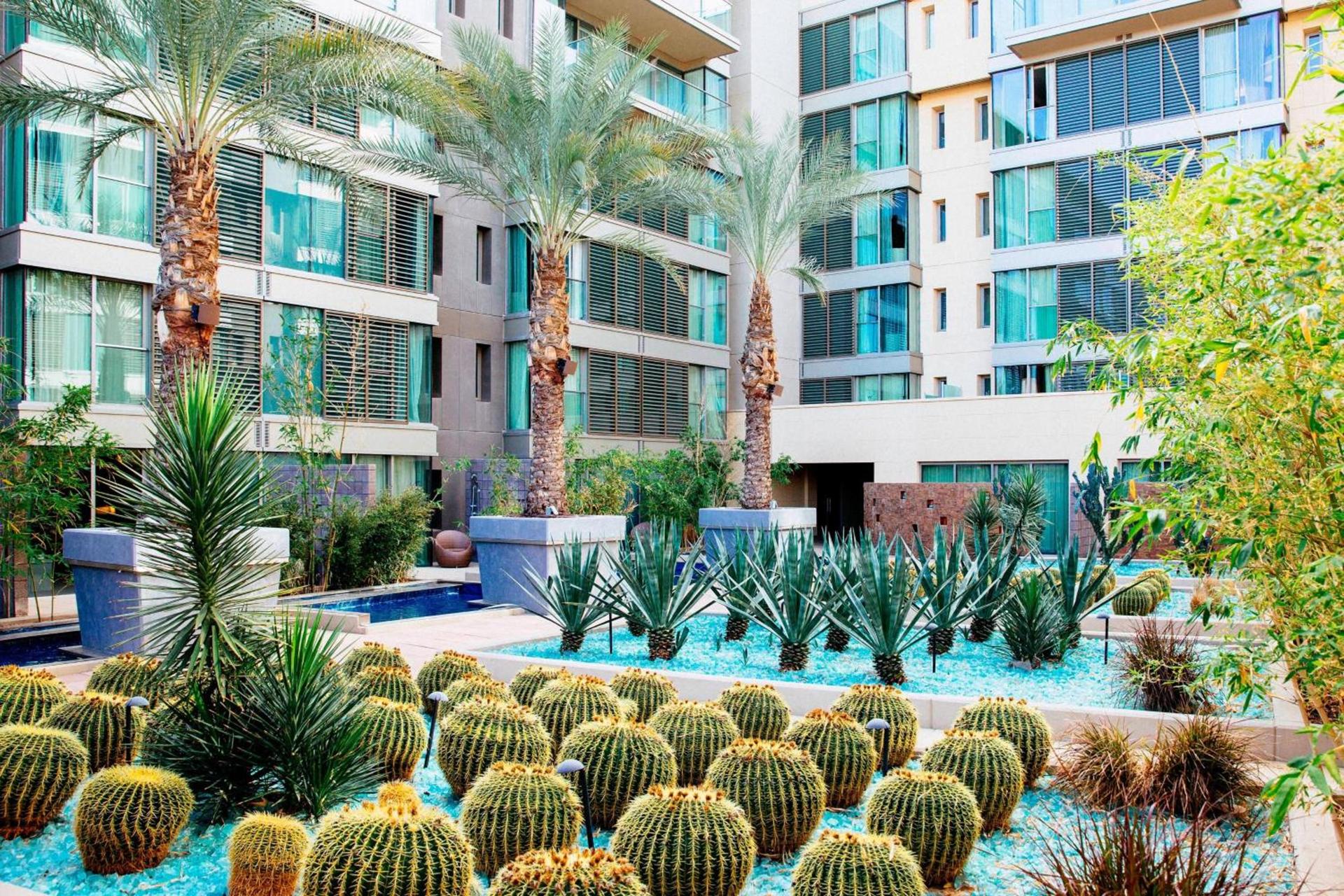 W Scottsdale photo 5