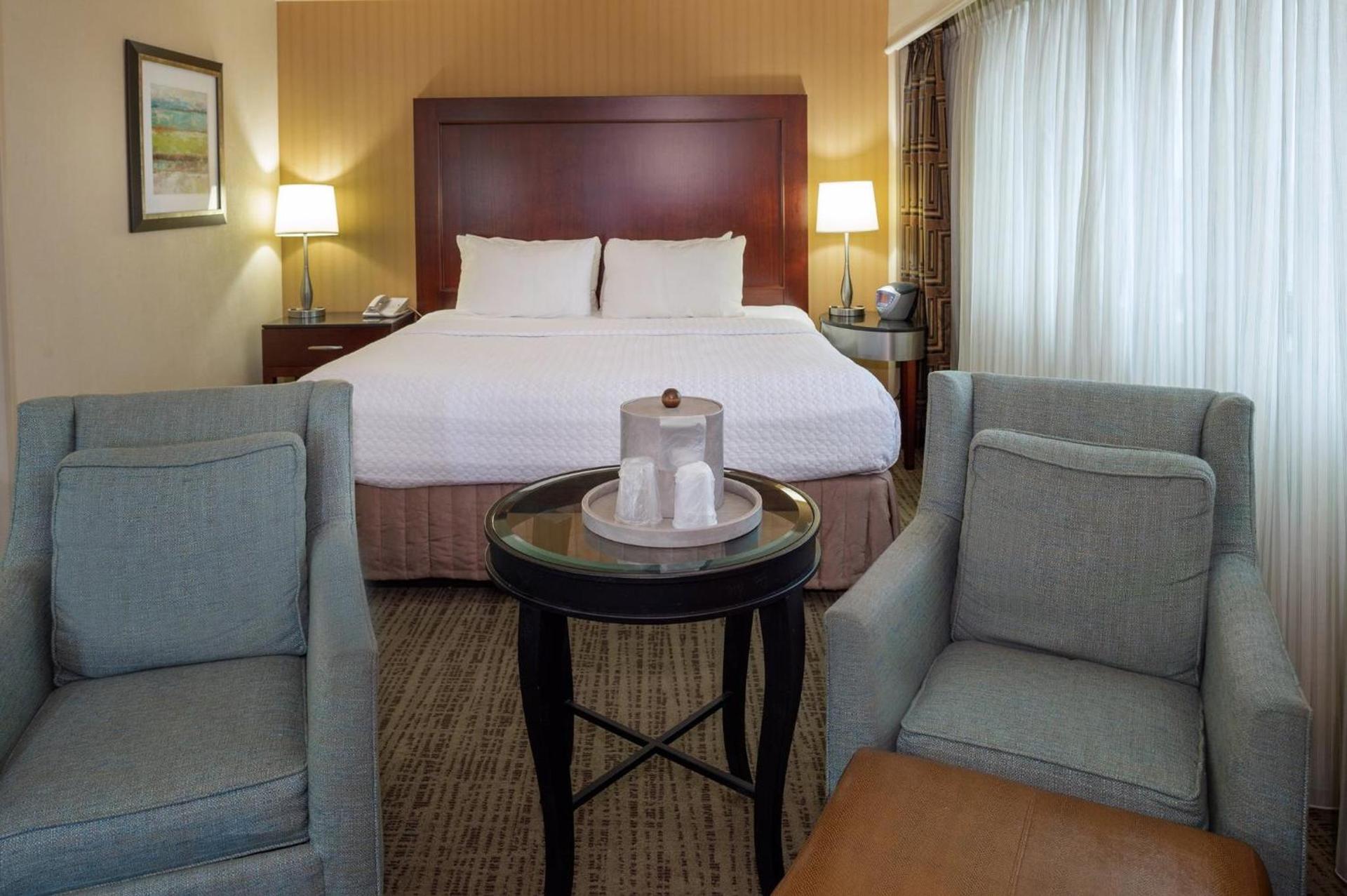 Crowne Plaza Hotel St. Louis Airport by IHG photo 69