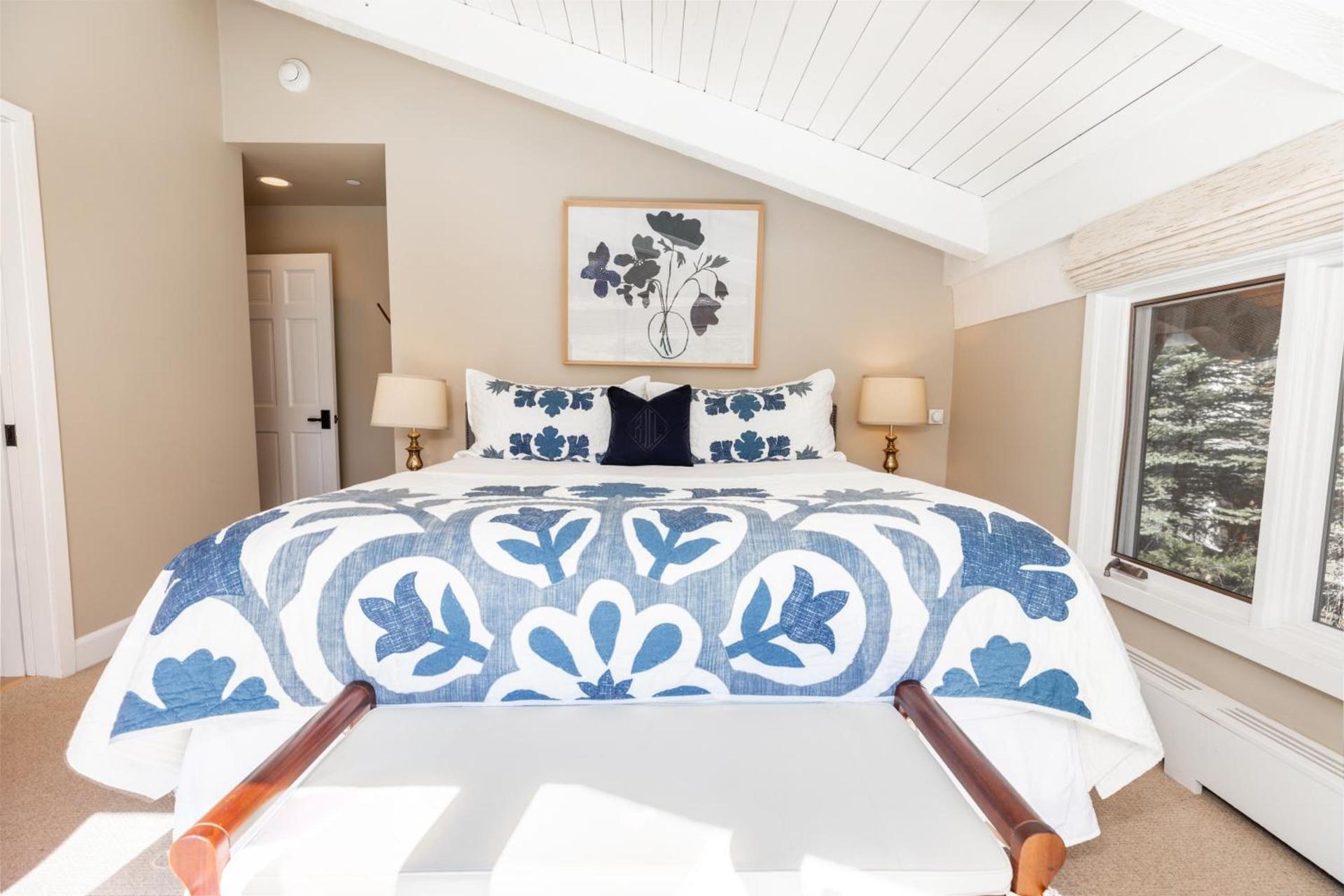 Lodge at Vail Condominiums photo 85