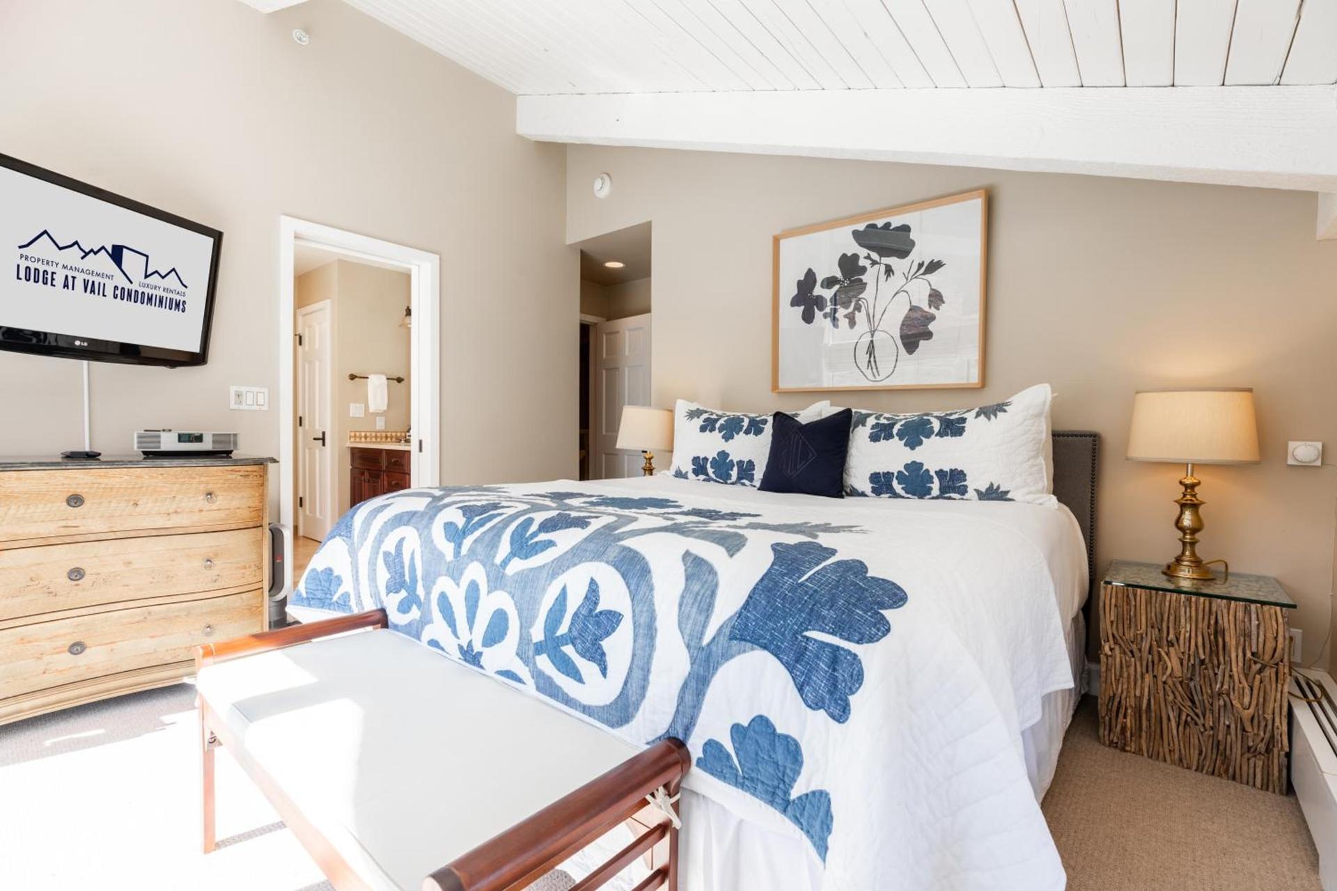 Lodge at Vail Condominiums photo 24
