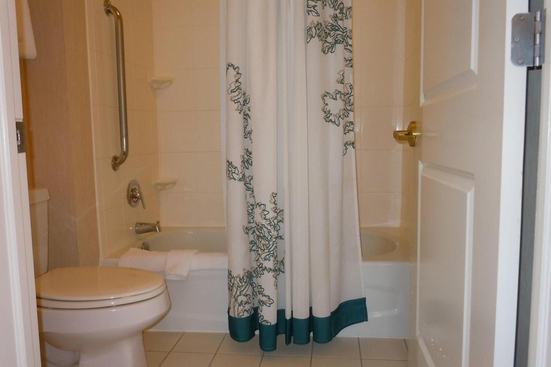 Residence Inn Columbia photo 17