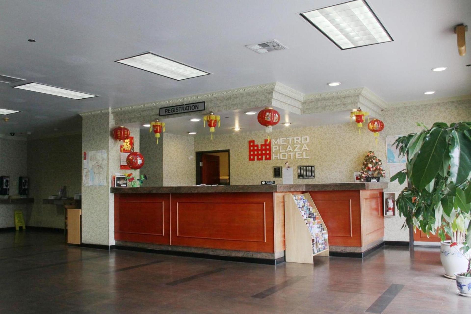 Metro Plaza Hotel photo 15