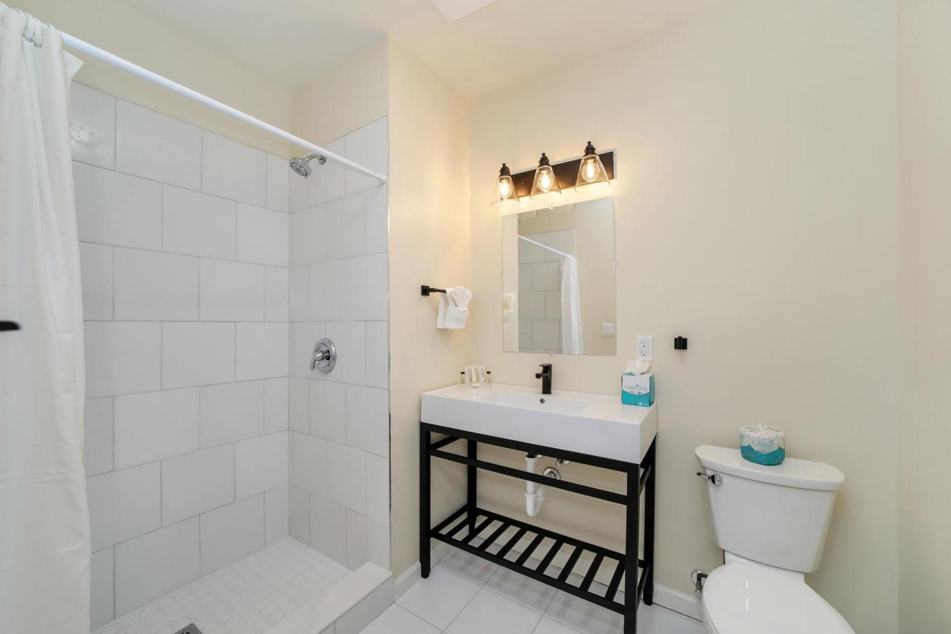Tranquillity Guest House photo 16