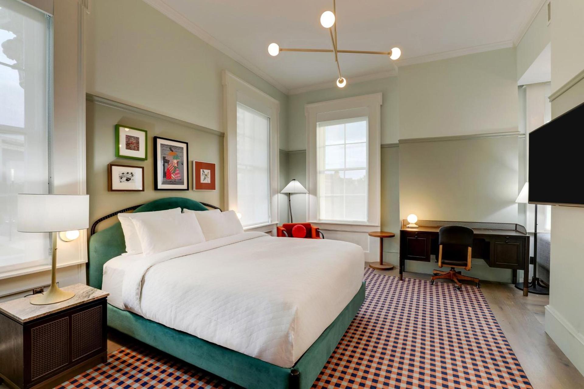 Trilogy Hotel Montgomery, Autograph Collection photo 17
