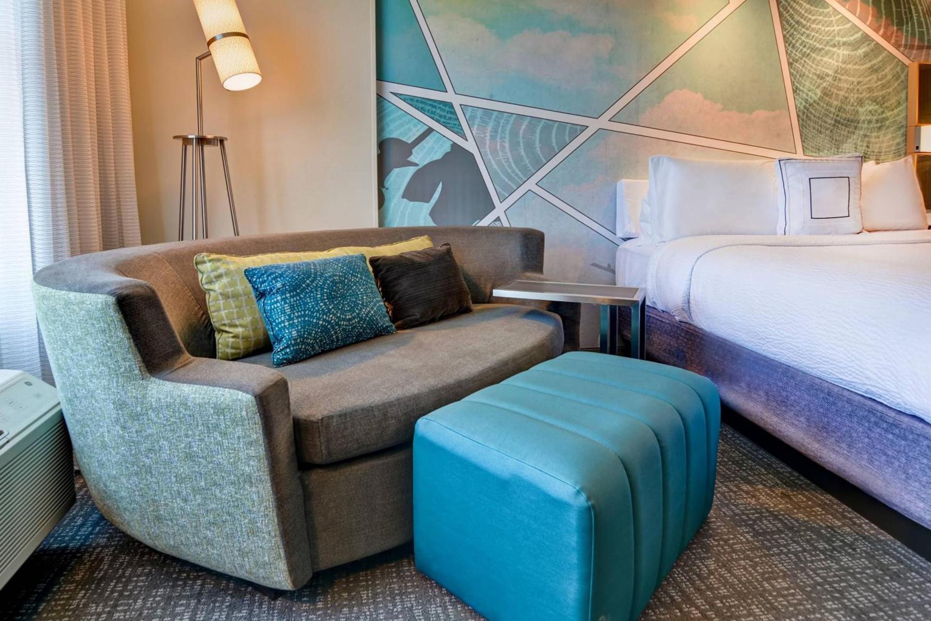 Courtyard by Marriott Jackson Madison photo 9