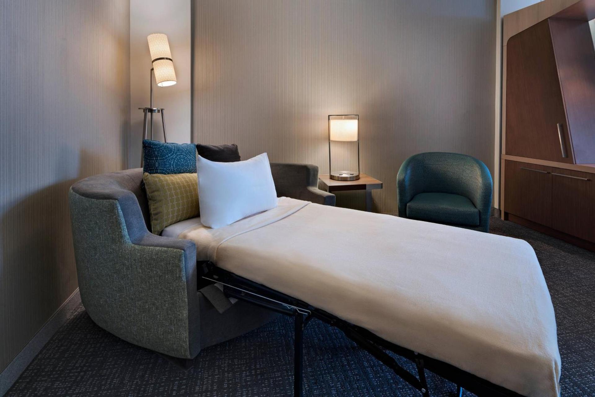 Courtyard by Marriott Jackson Madison photo 10