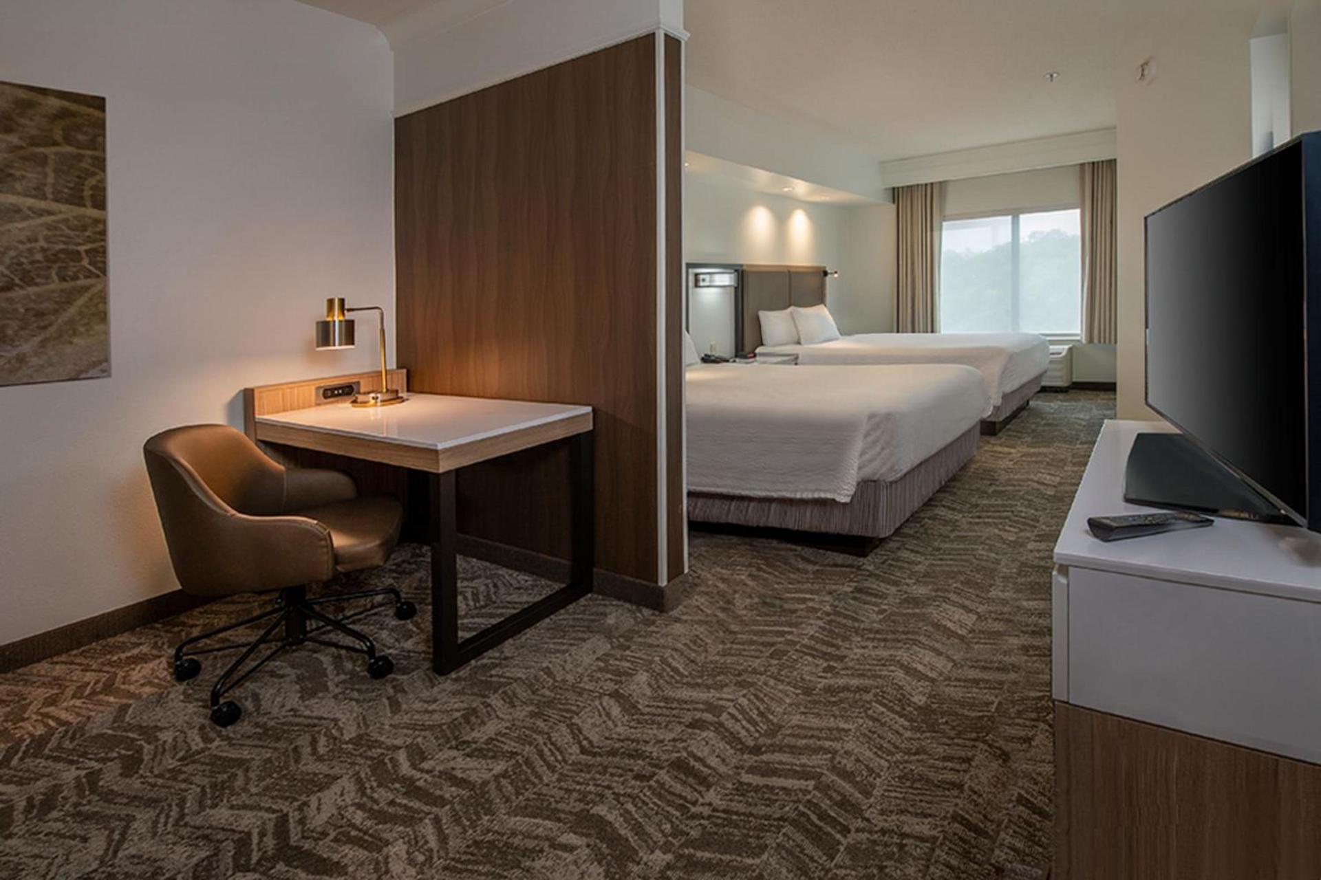 SpringHill Suites Hagerstown photo 9