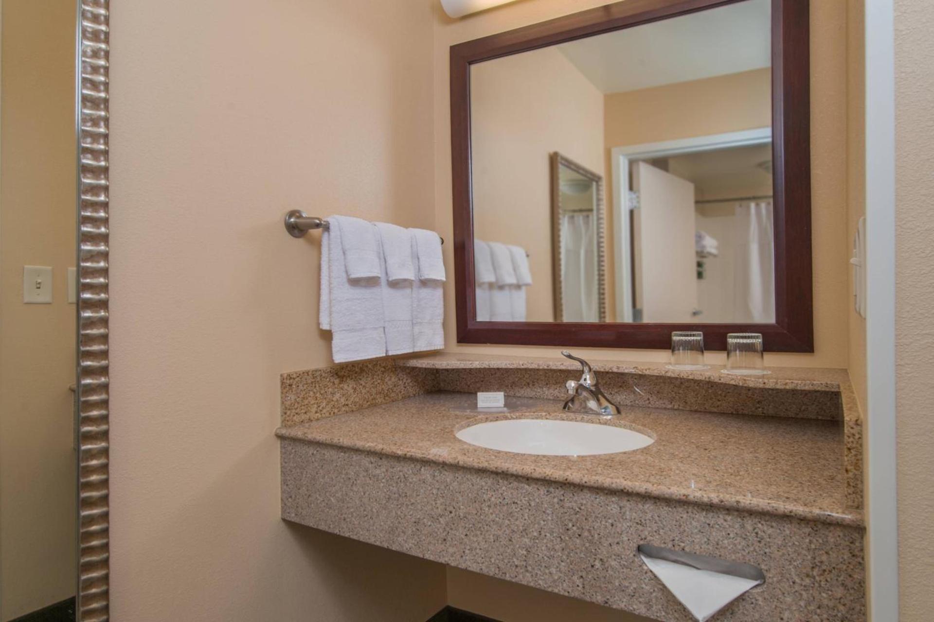 SpringHill Suites Hagerstown photo 15