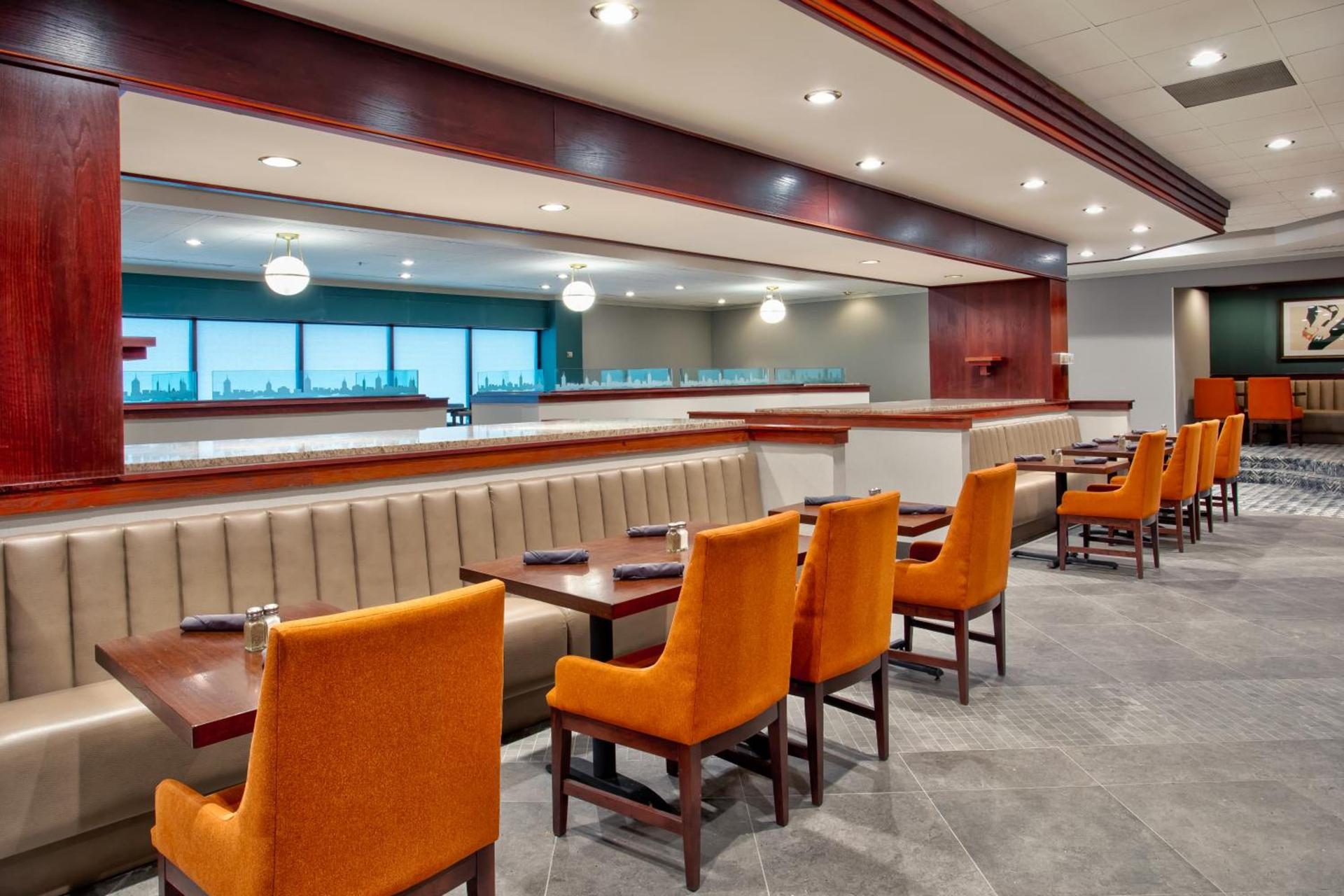 DoubleTree by Hilton Lansing photo 71