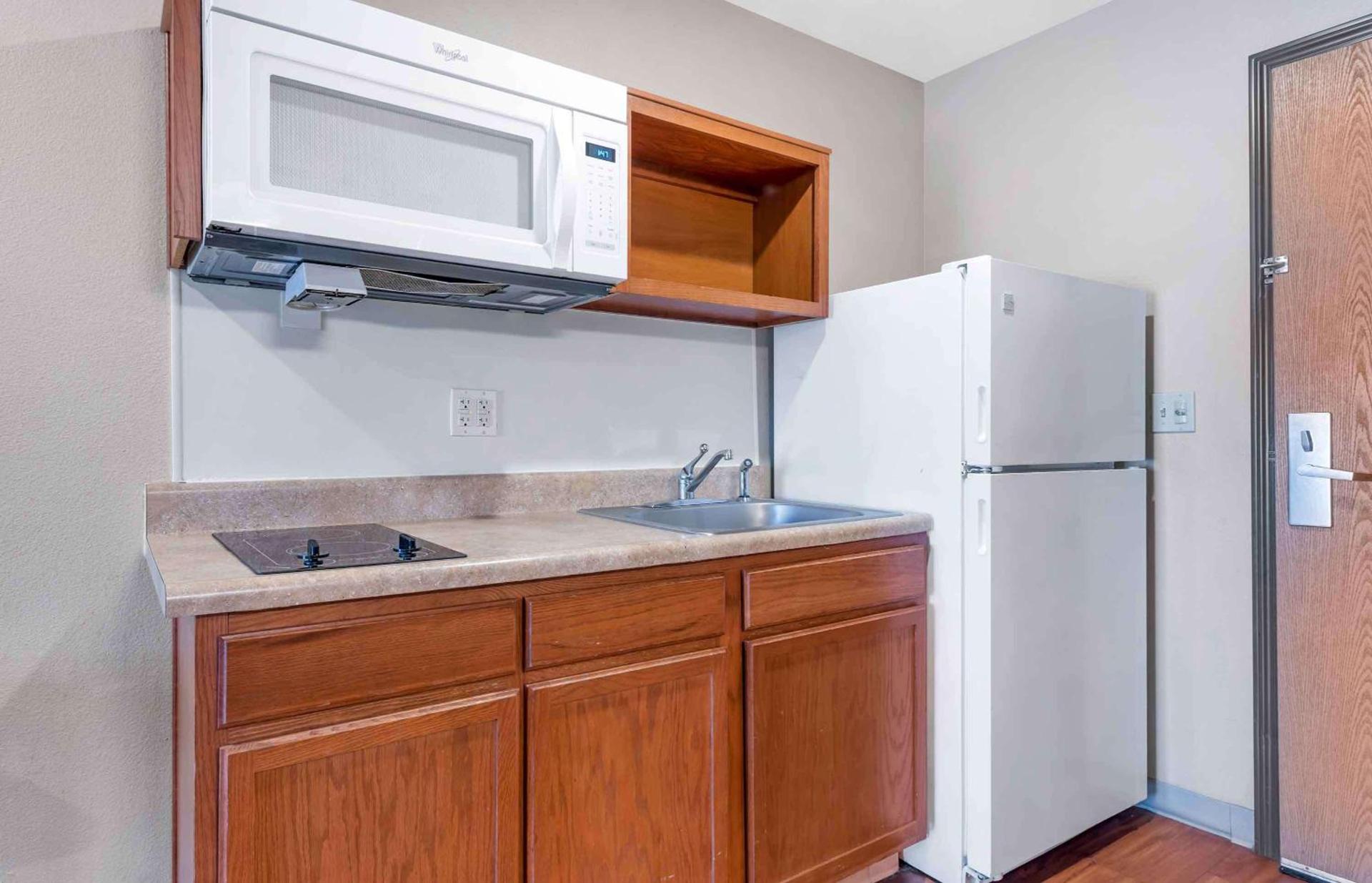 Extended Stay America Select Suites - Colorado Springs photo 21