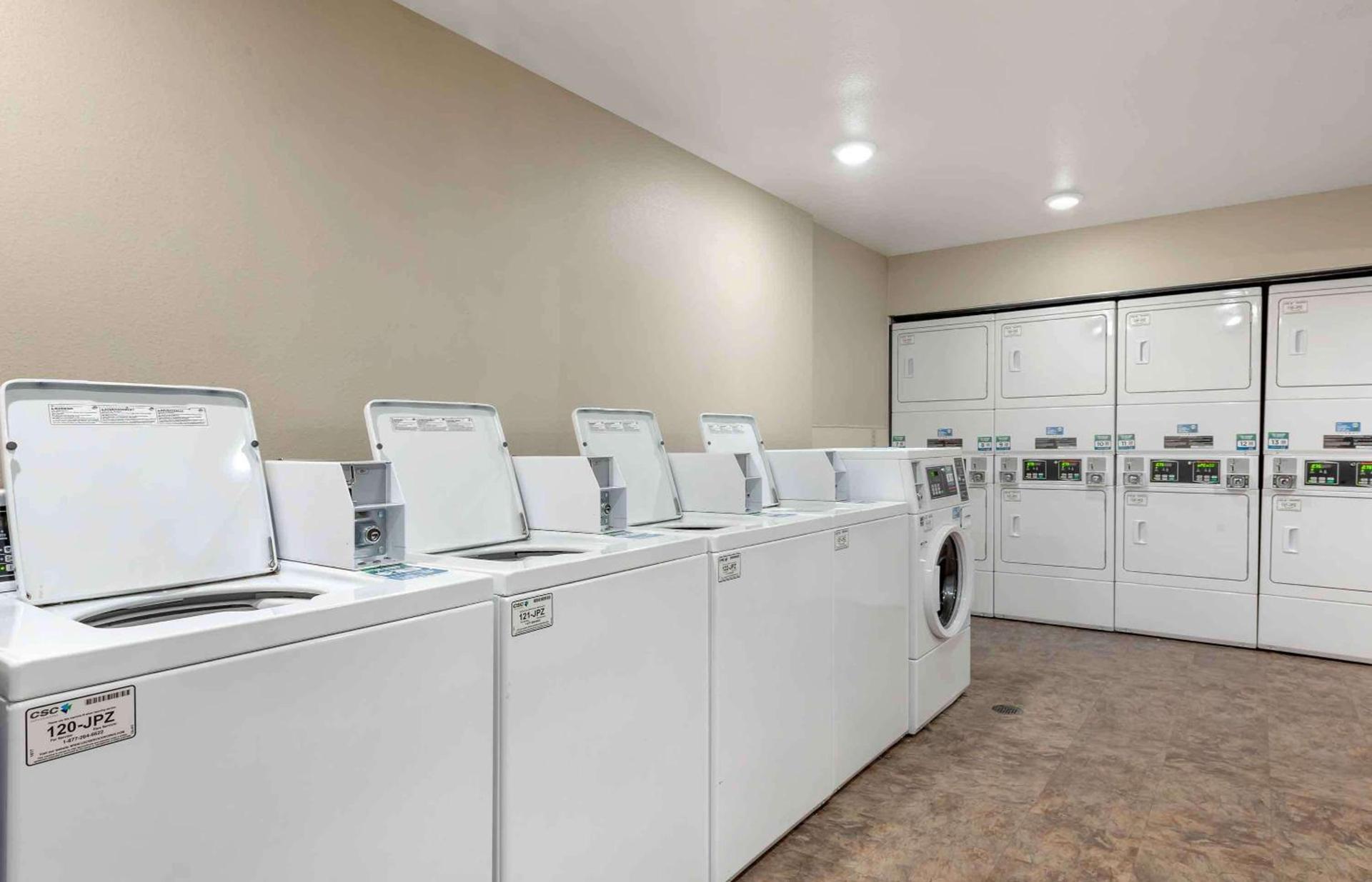 Extended Stay America Select Suites - Colorado Springs photo 35