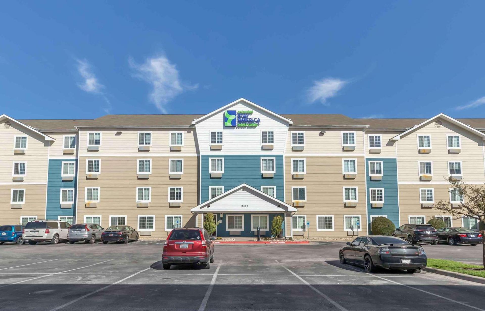 WoodSpring Suites Austin Northwest photo 2