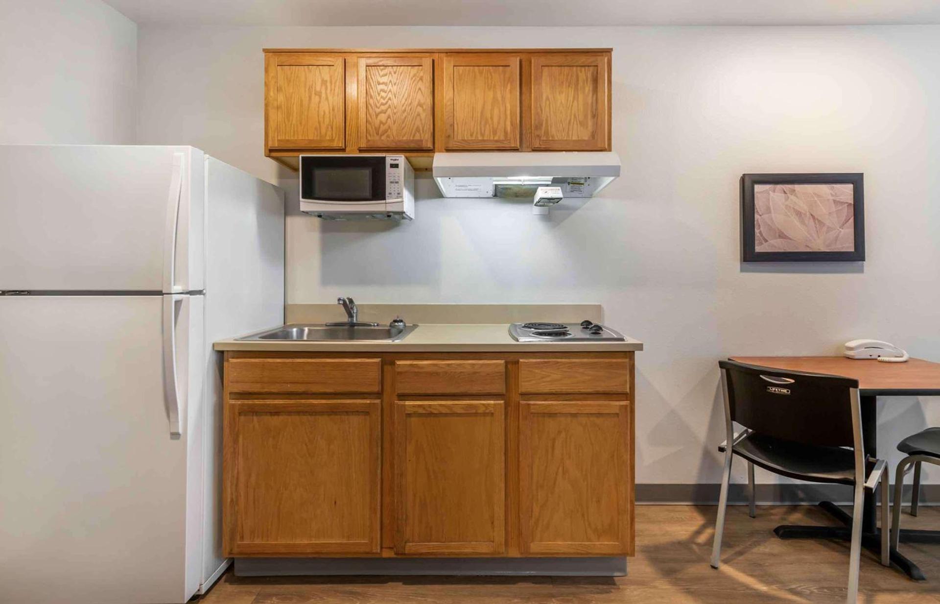 WoodSpring Suites Austin Northwest photo 19