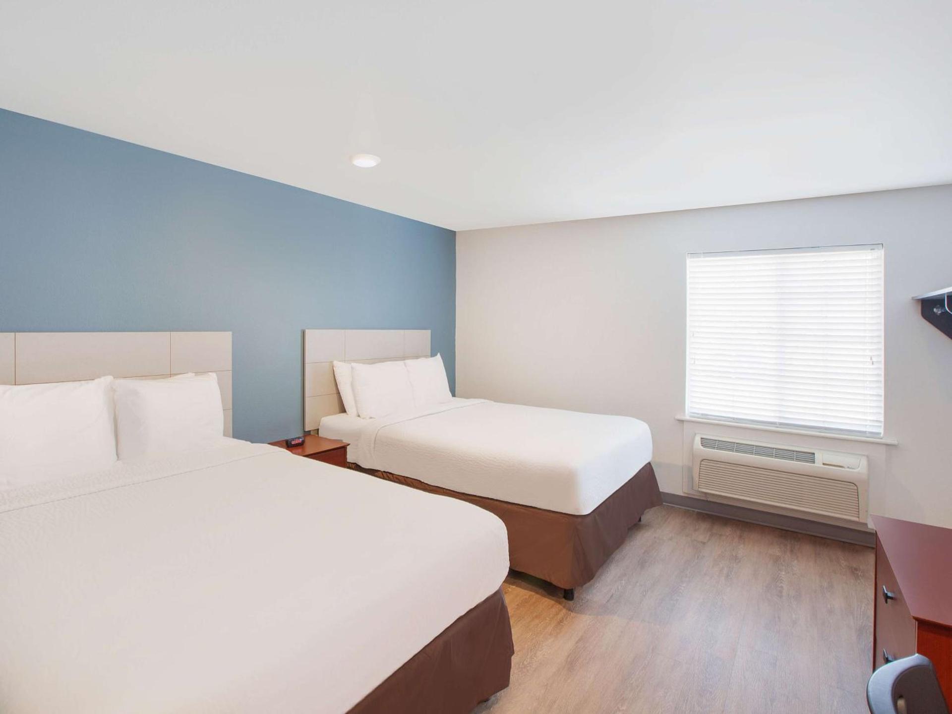 WoodSpring Suites Bentonville photo 7