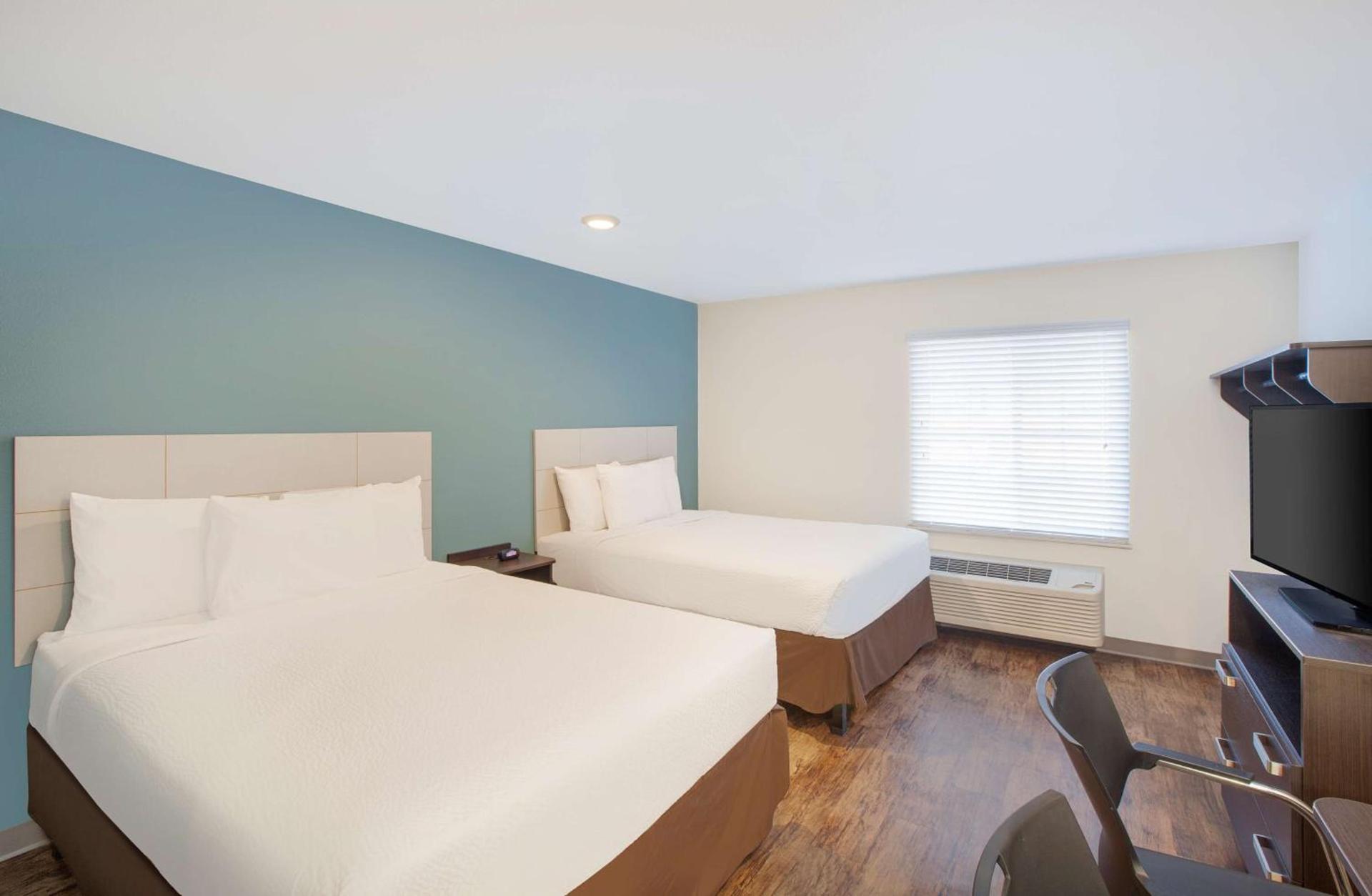 WoodSpring Suites Bentonville photo 9