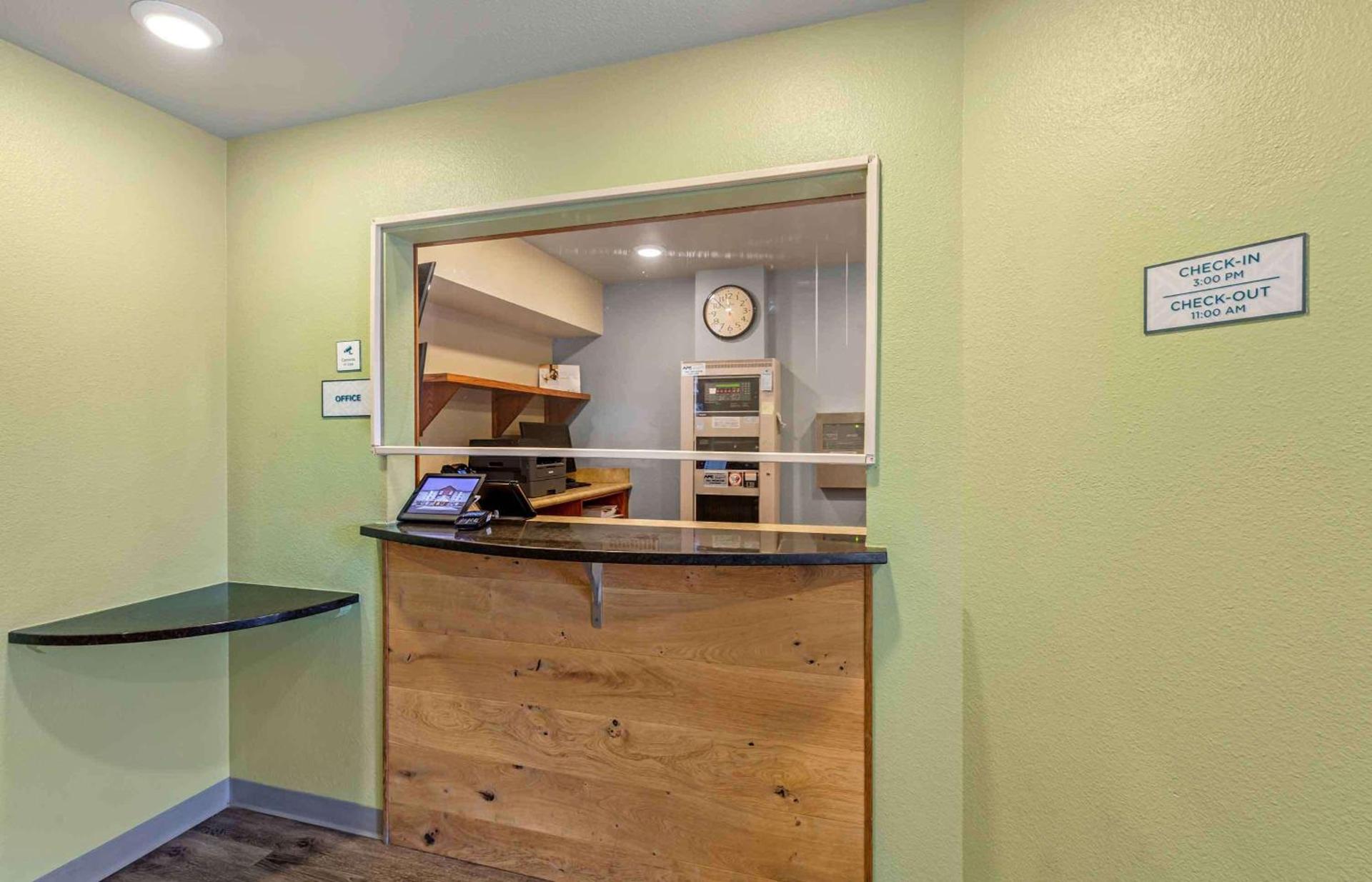 Extended Stay America Select Suites - Cleveland - Mentor photo 6