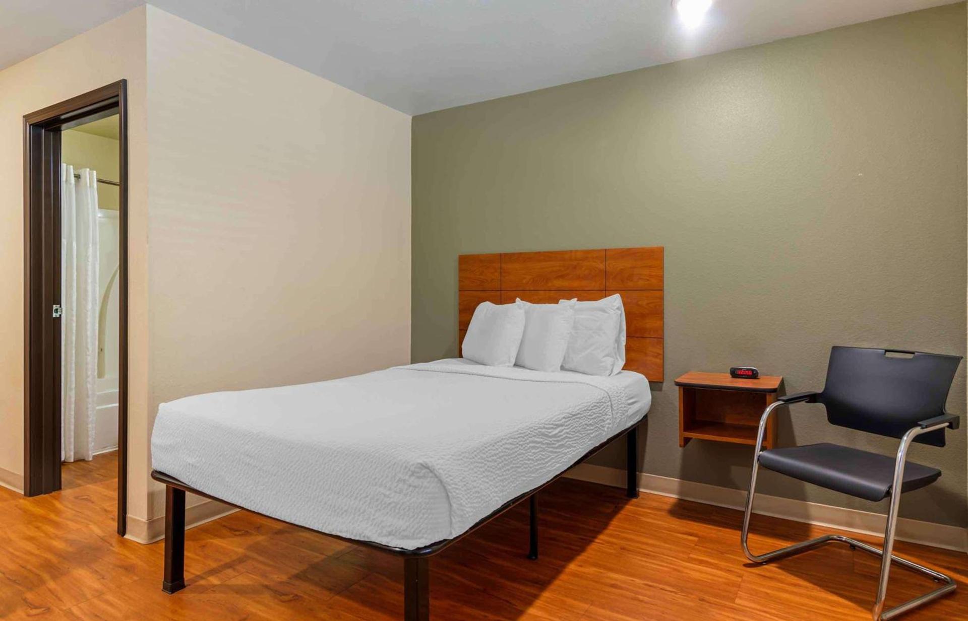 Extended Stay America Select Suites - Atlanta - Chamblee photo 9