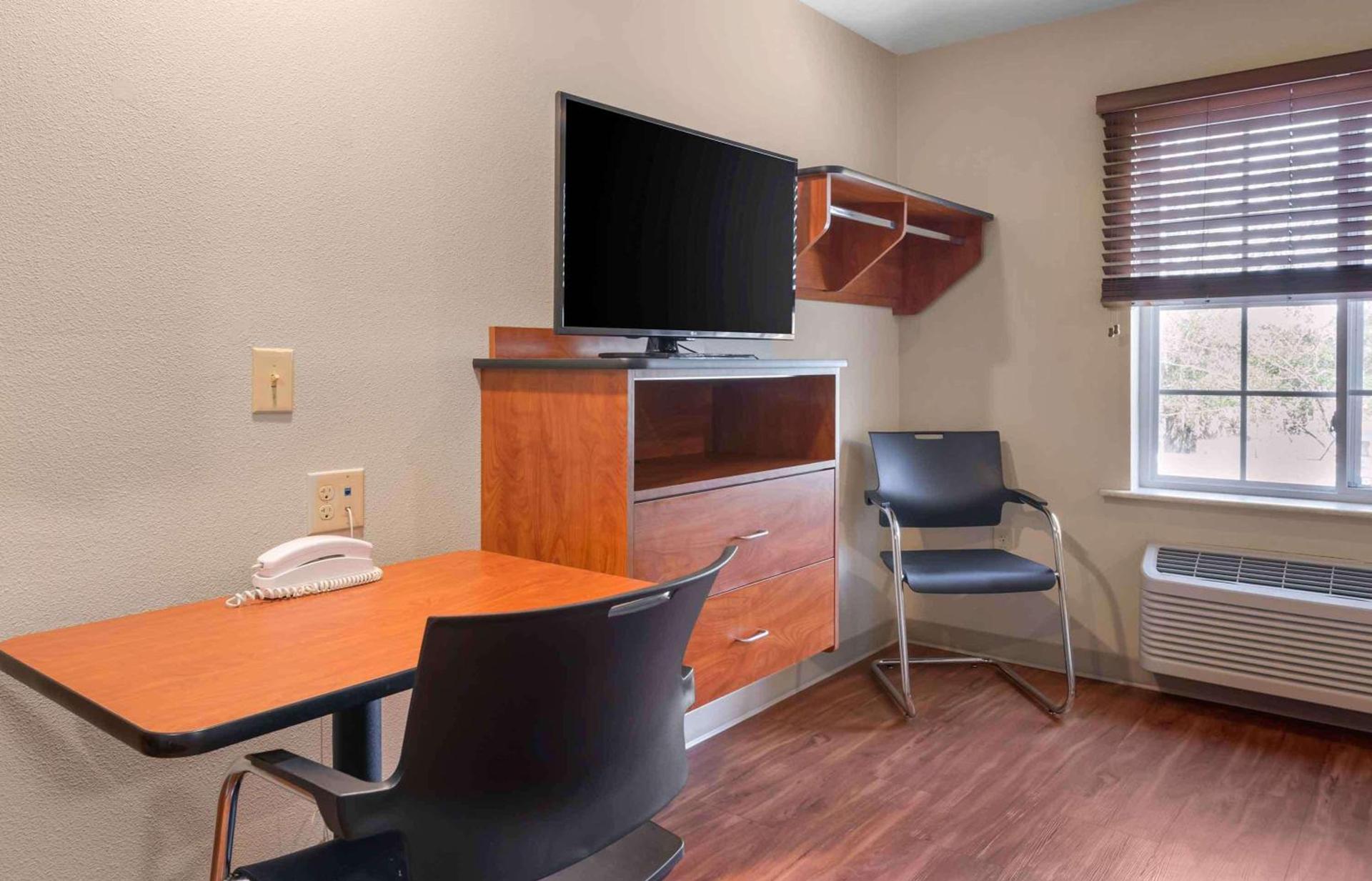 Extended Stay America Select Suites - Atlanta - Chamblee photo 12