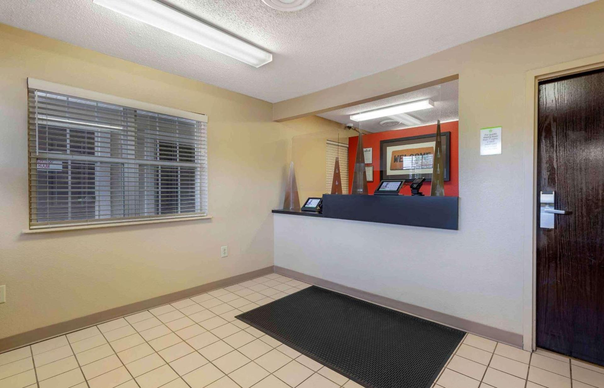 Extended Stay America Select Suites - Columbia - Ft Jackson photo 3
