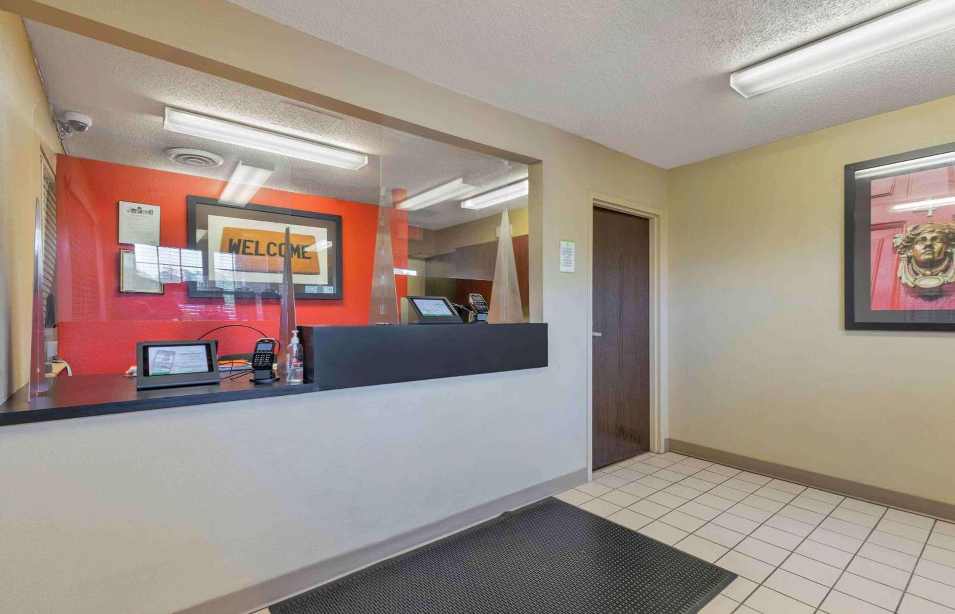 Extended Stay America Select Suites - Columbia - Ft Jackson photo 4
