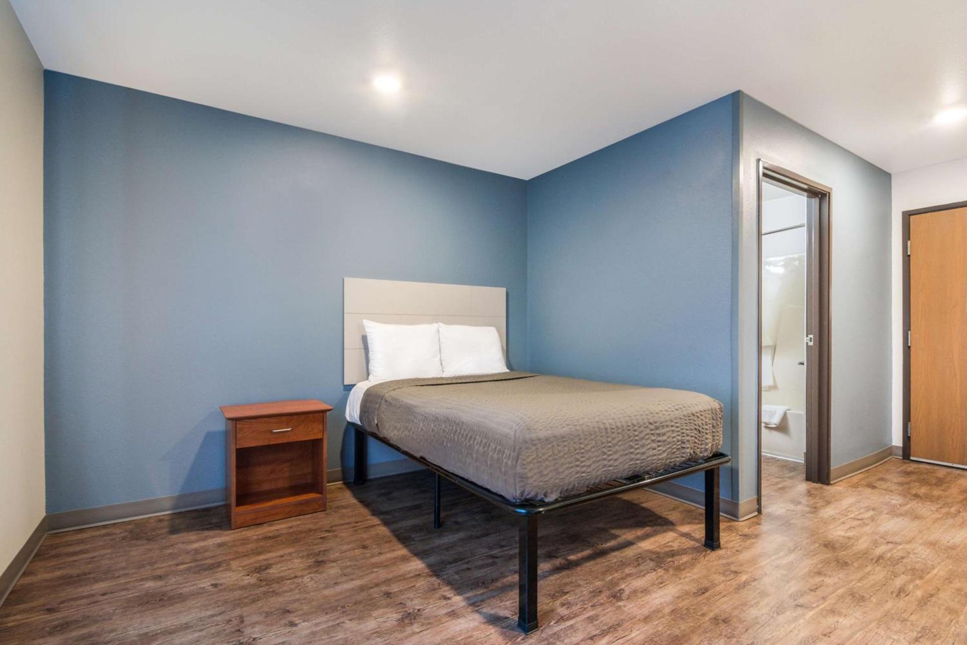 Extended Stay America Select Suites - Fayetteville photo 5