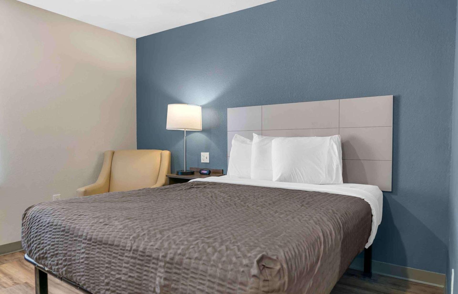 Extended Stay America Suites - Detroit - Rochester Hills photo 13