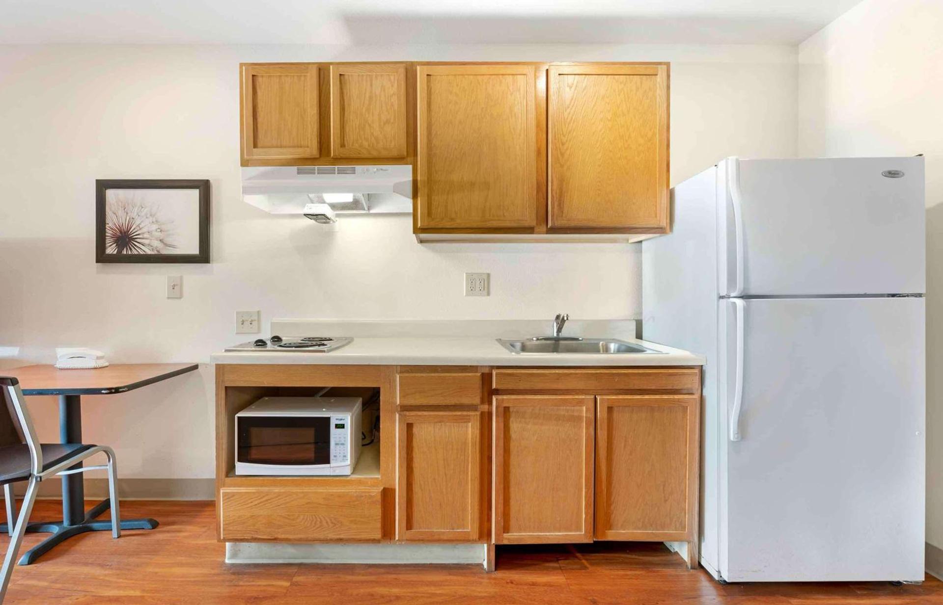 Extended Stay America Select Suites - Cincinnati - Florence - Airport photo 24