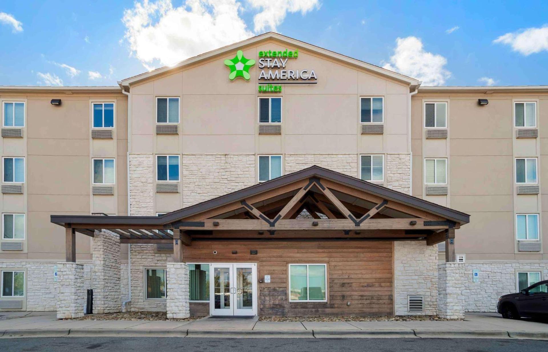 Extended Stay America Select Suites - Charlotte - Northlake photo 1