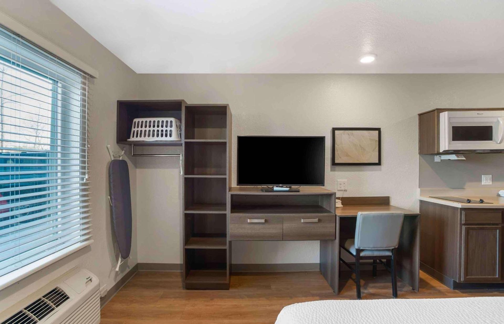 Extended Stay America Select Suites - Charlotte - Northlake photo 15
