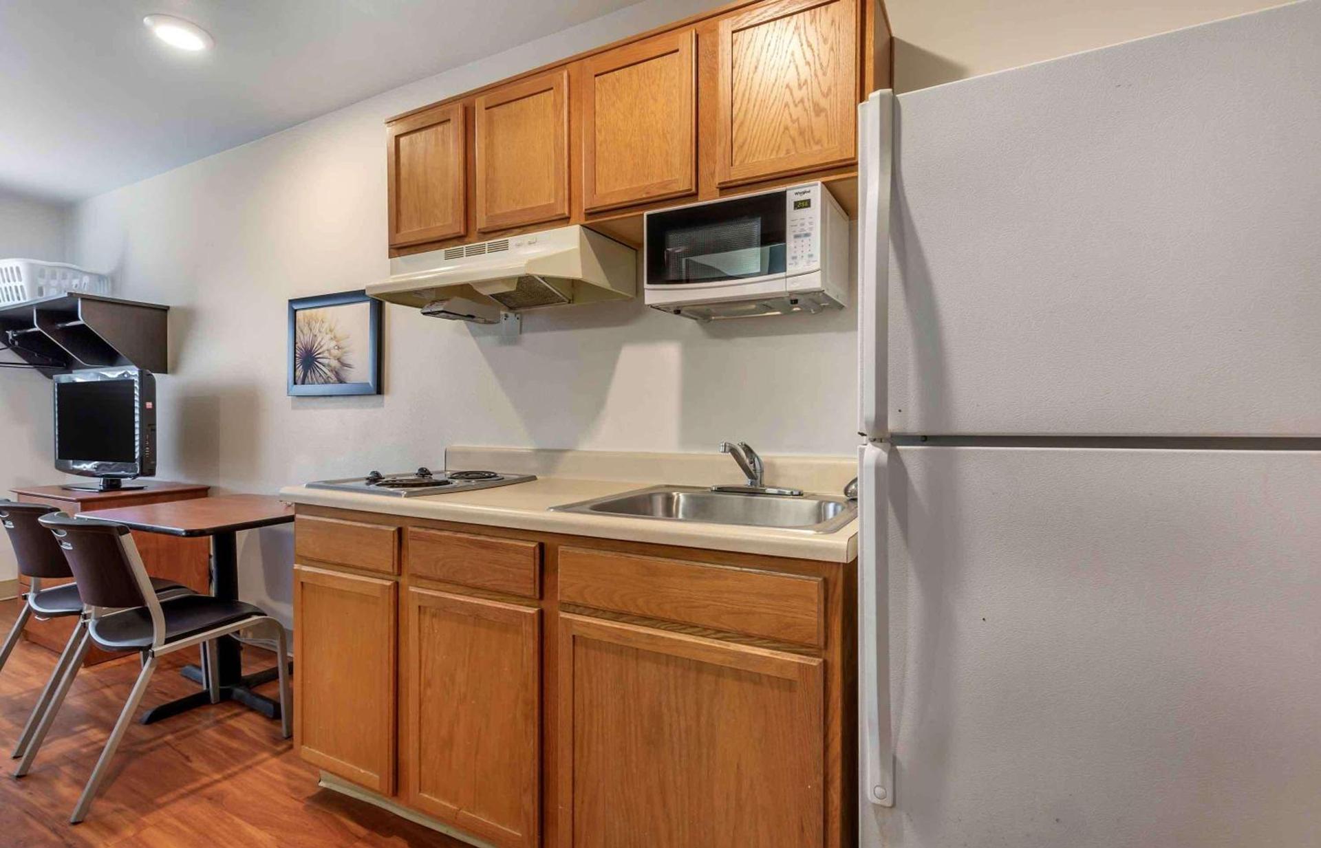Extended Stay America Select Suites - Gainesville photo 13