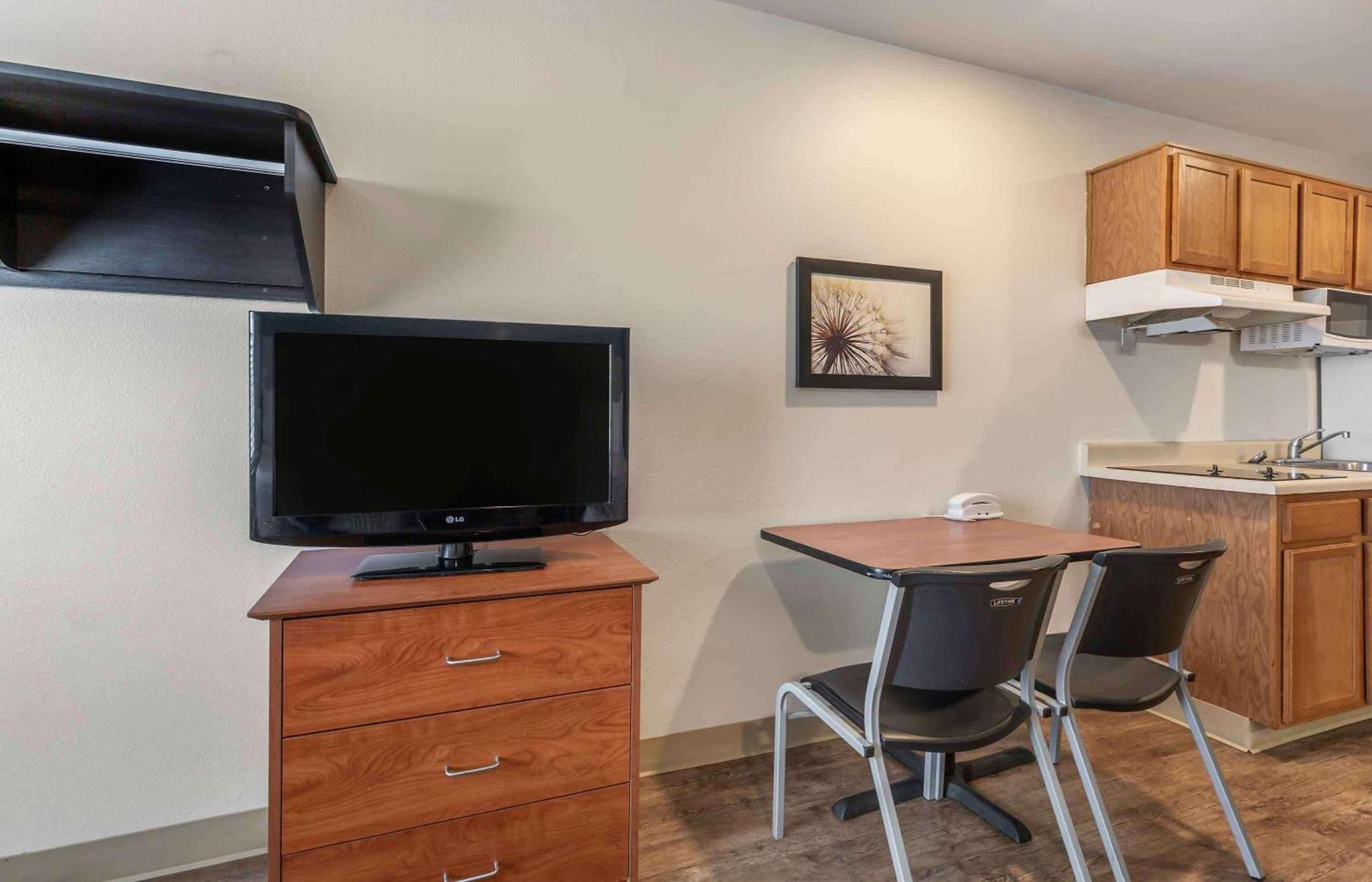 Extended Stay America Select Suites - Gainesville photo 22