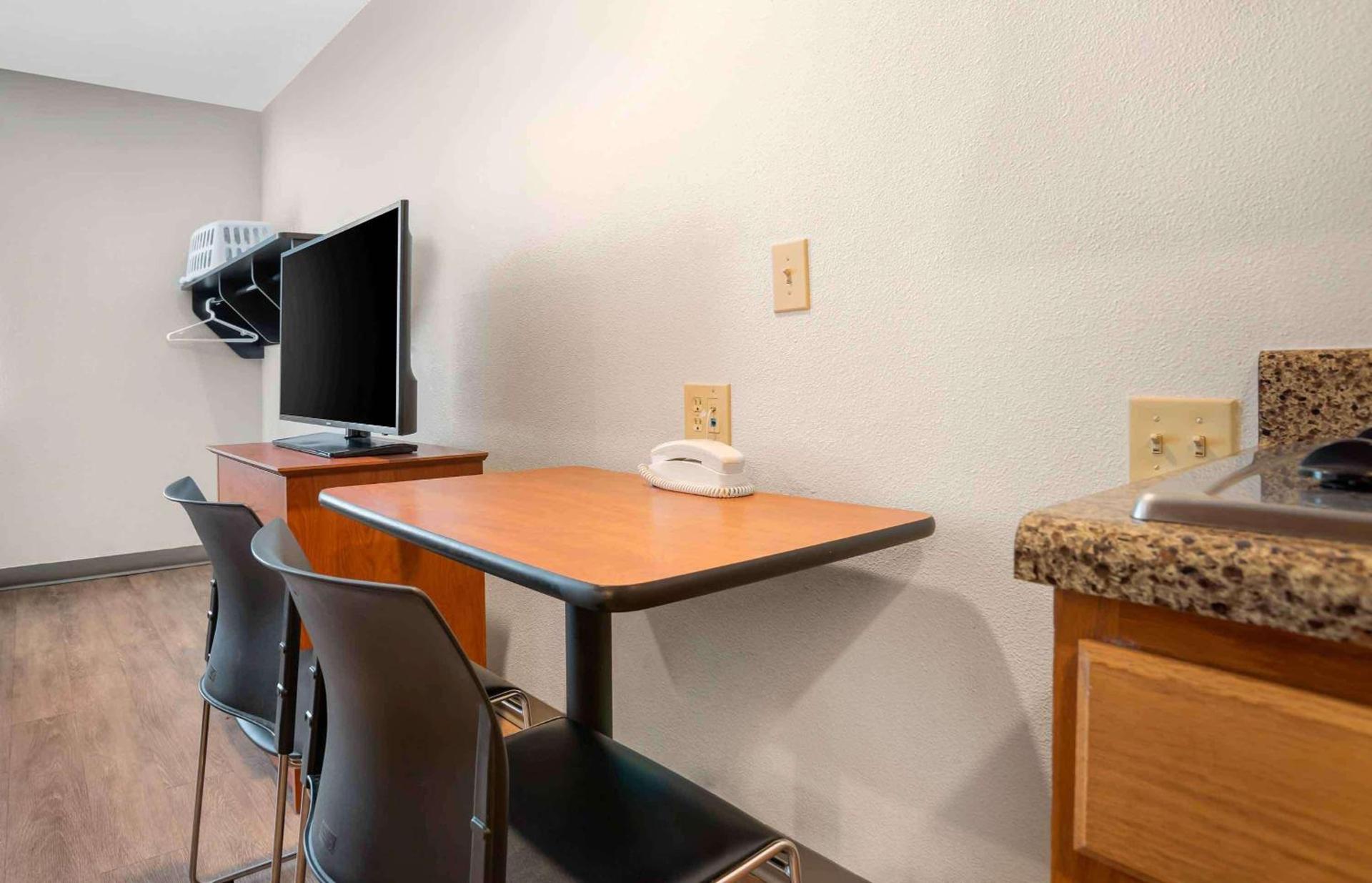 Extended Stay America Select Suites - Gulfport photo 20