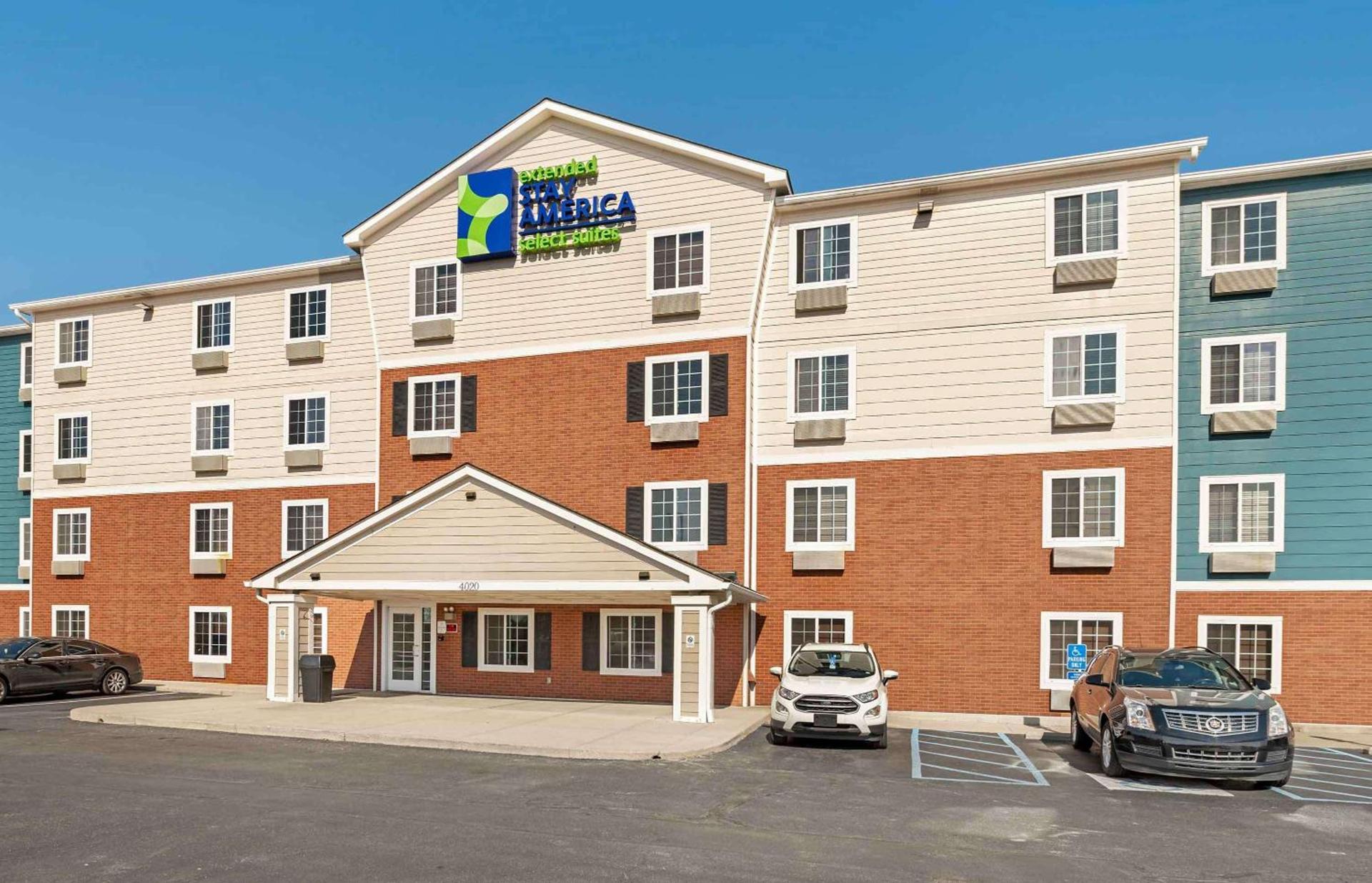 Studio 6 Extended Stay Cincinnati Sharonville OH photo 2