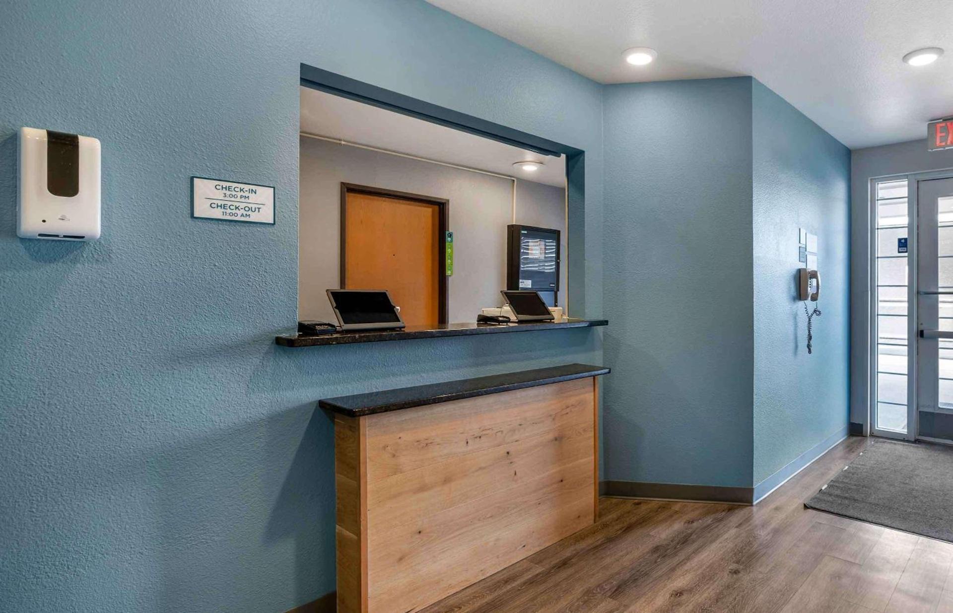 Extended Stay America Select Suites - Indianapolis - West photo 6