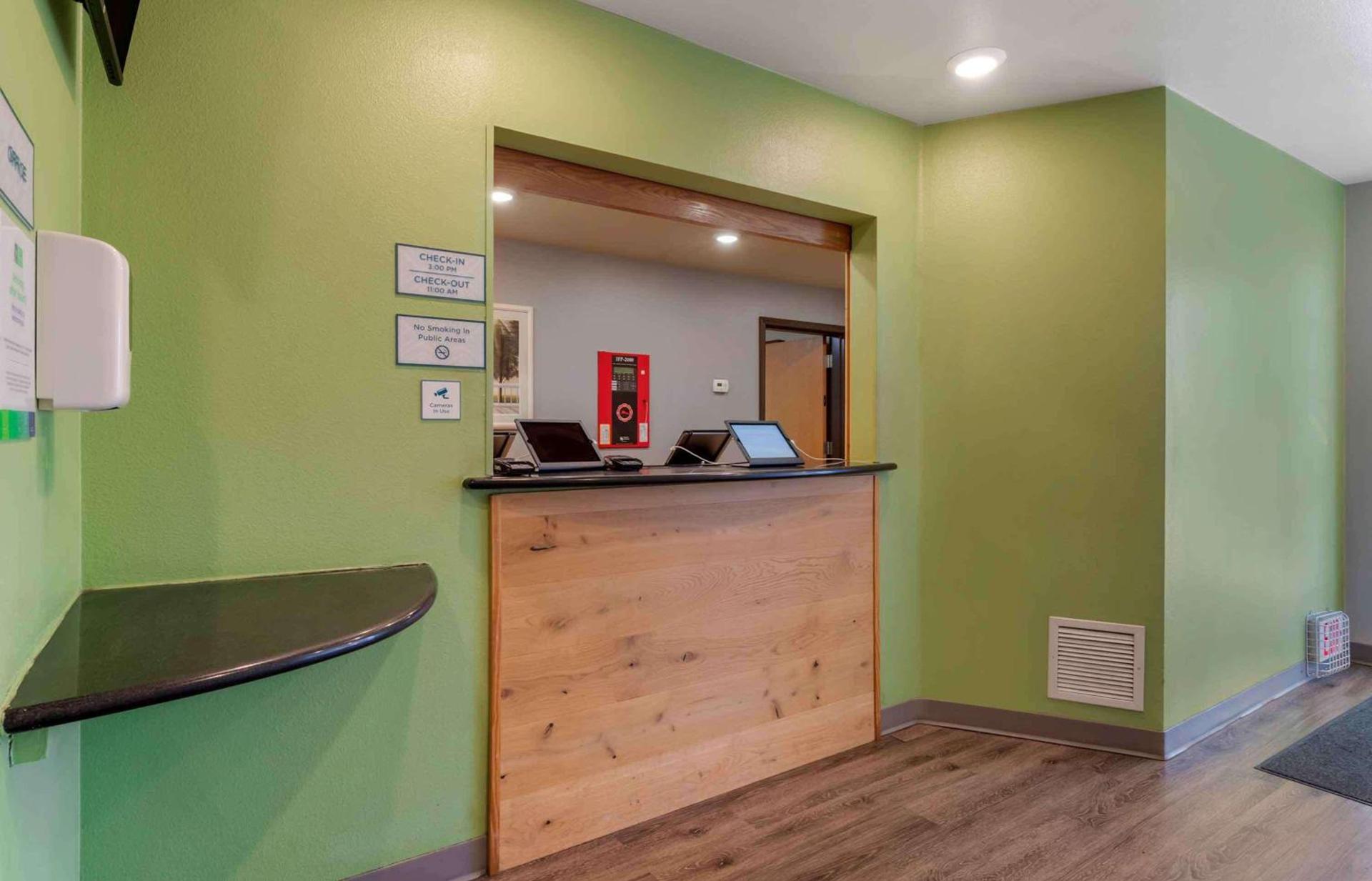 Extended Stay America Select Suites - Jacksonville - North photo 4