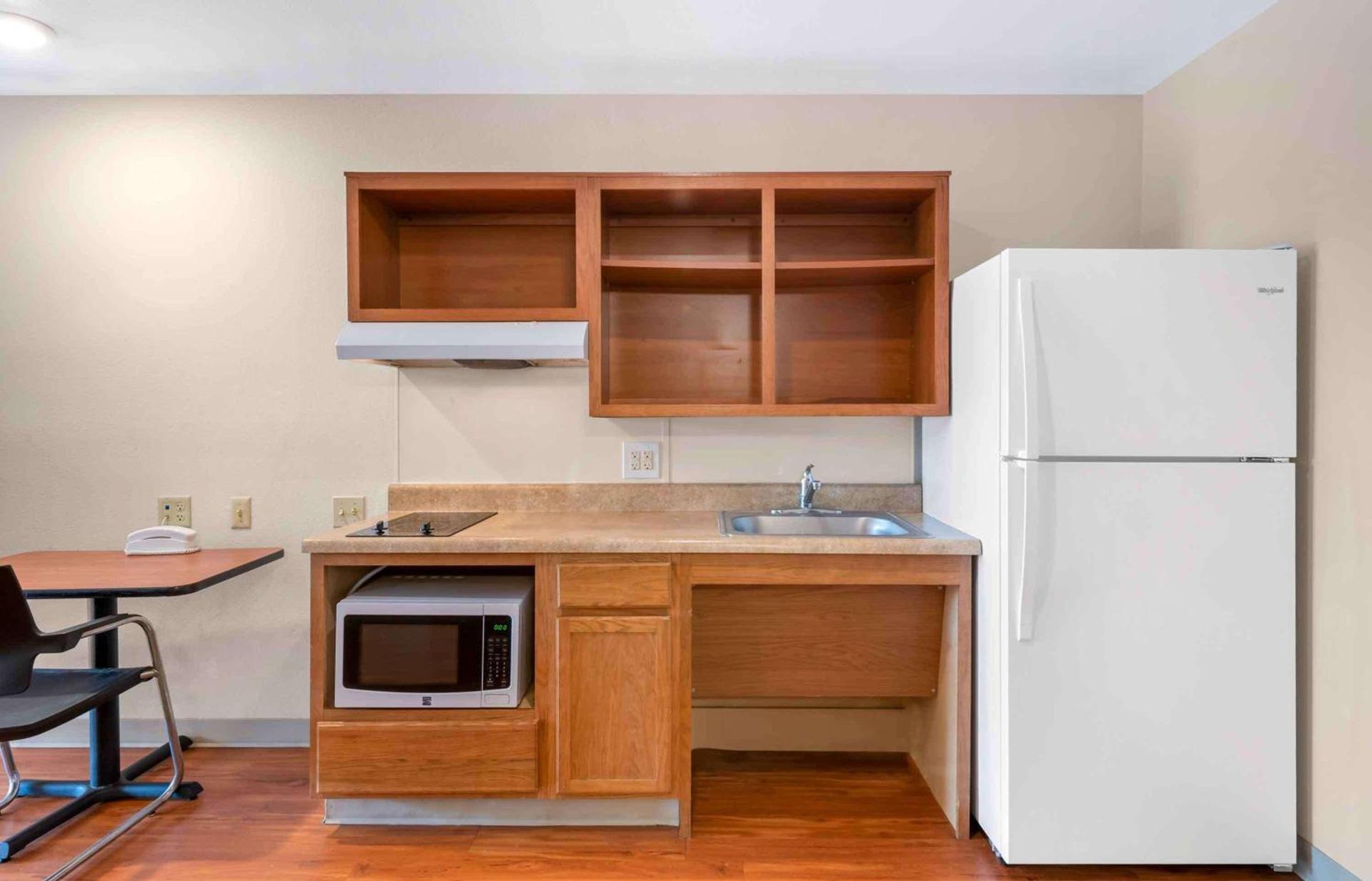 Extended Stay America Select Suites - Jacksonville - North photo 15