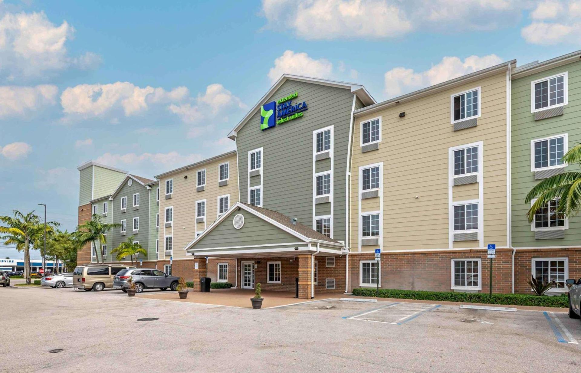 Extended Stay America Select Suites - Lake Worth photo 4