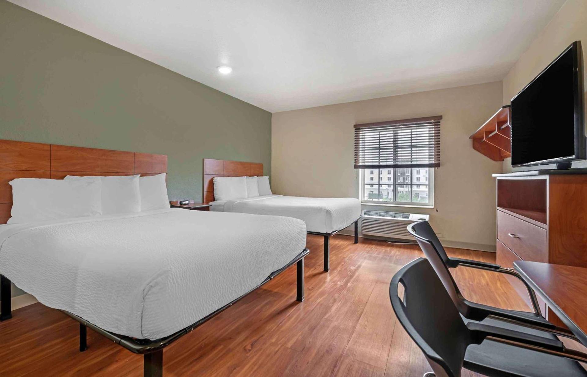 Extended Stay America Select Suites - Lake Worth photo 18
