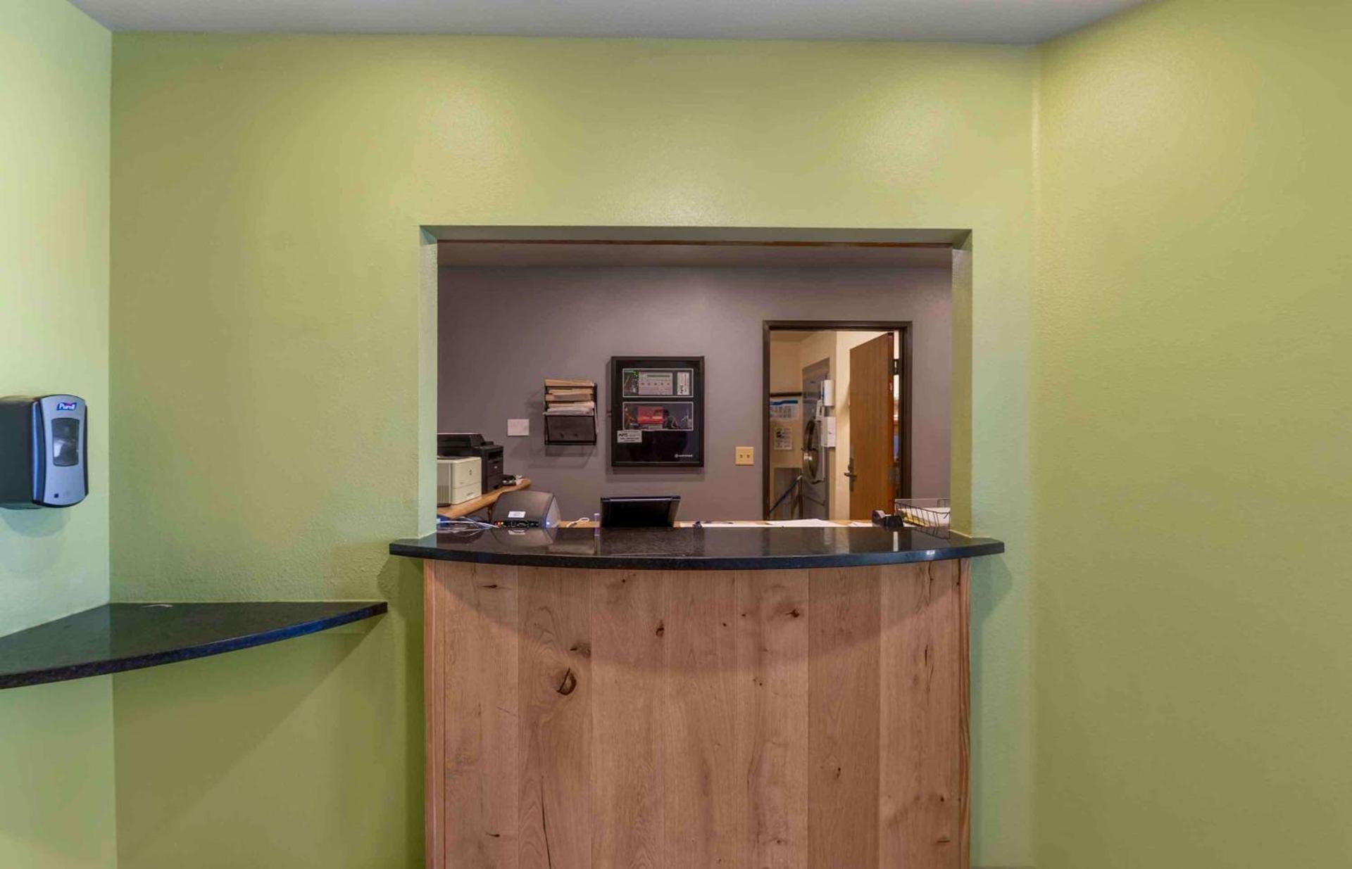 Extended Stay America Select Suites - Lubbock - South photo 3